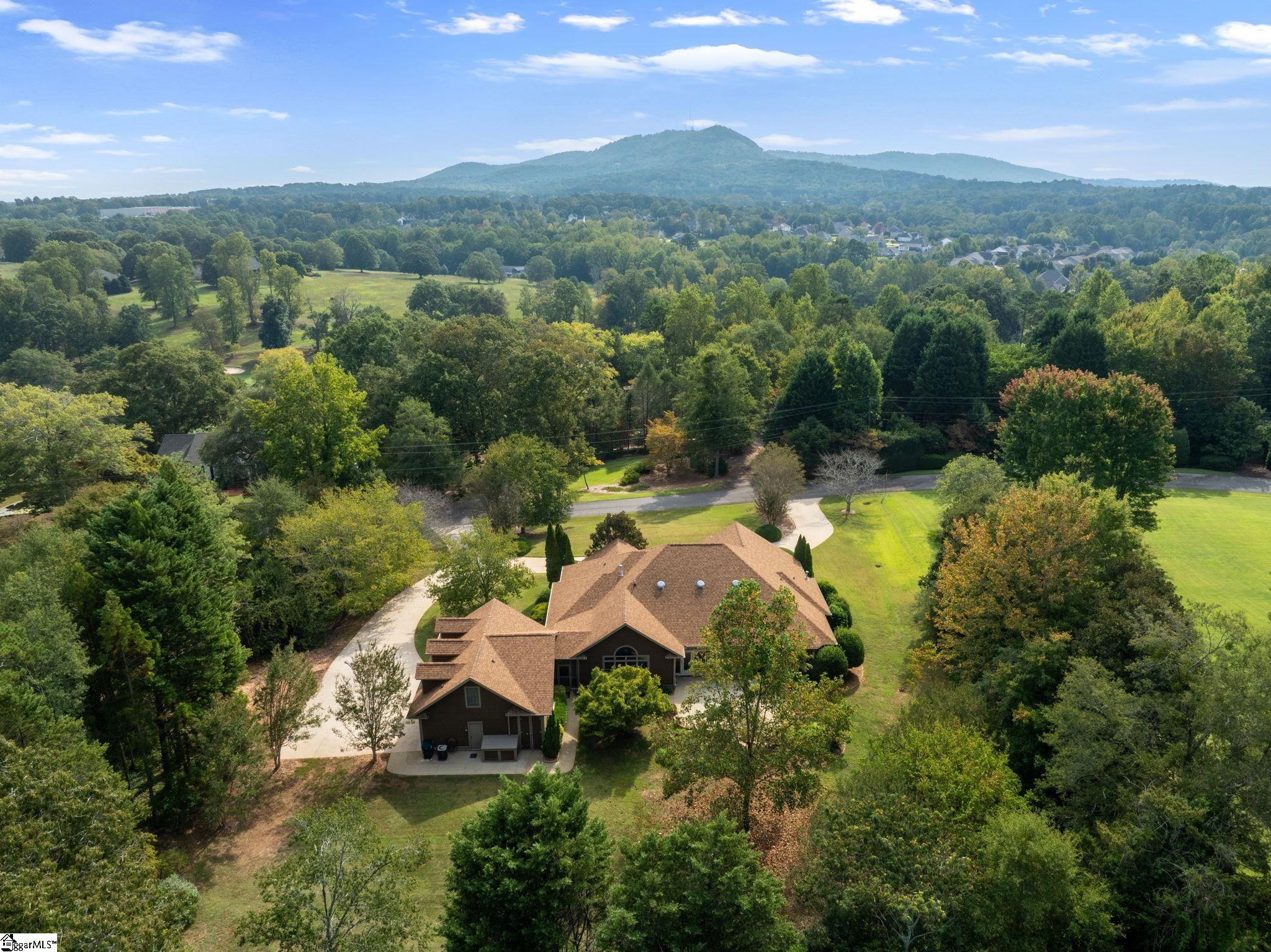 105 E Round Hill Road Greenville, SC 29617