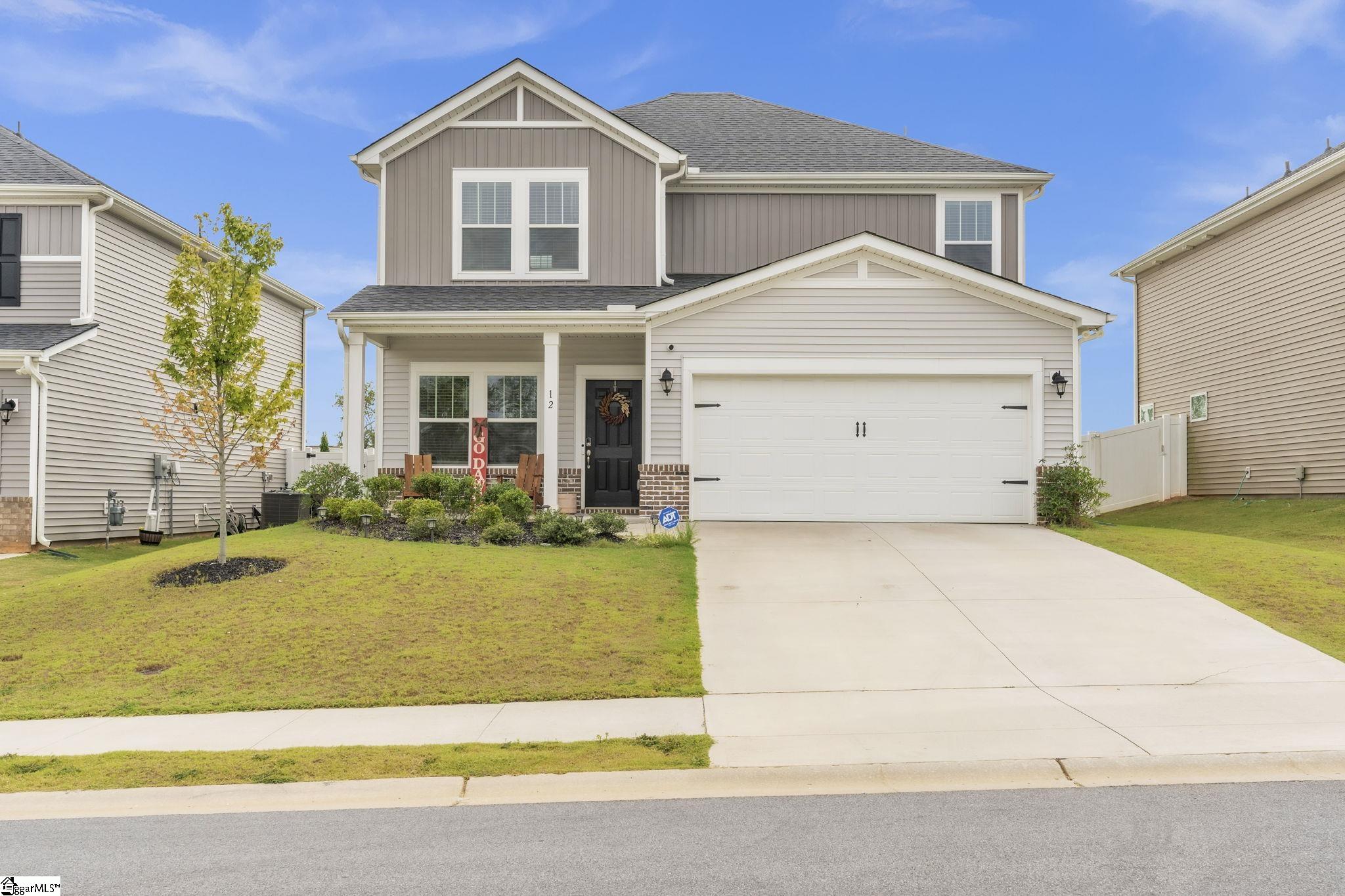 12 Shorncliffe Road Simpsonville, SC 29680