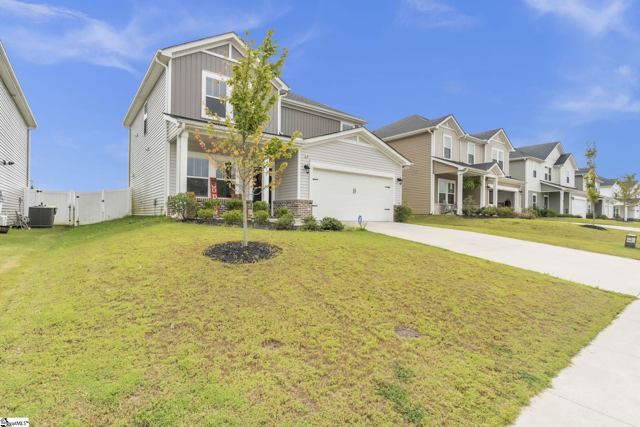 12 Shorncliffe Road Simpsonville, SC 29680
