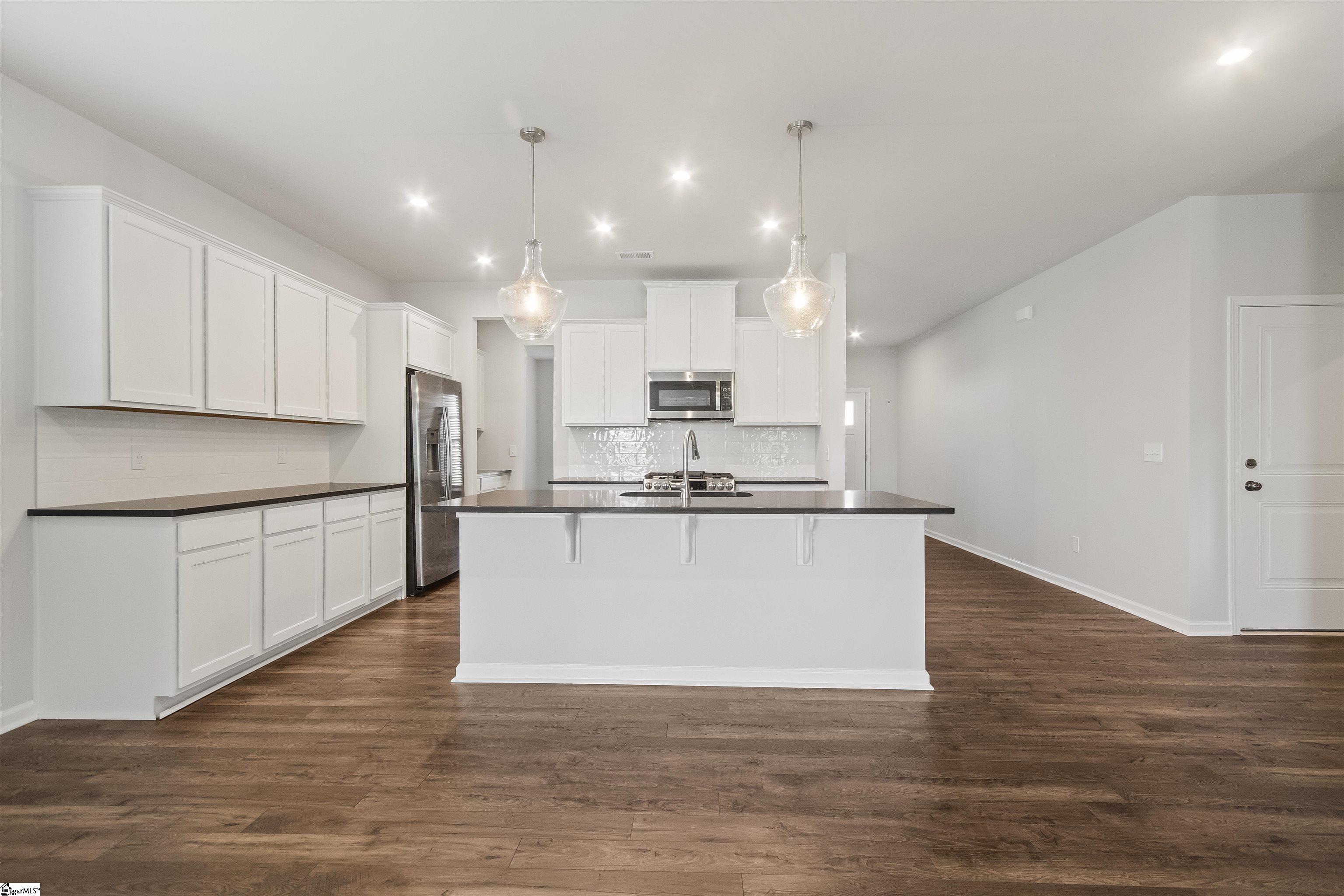 4034 Francis Spring Way Inman, SC 29349