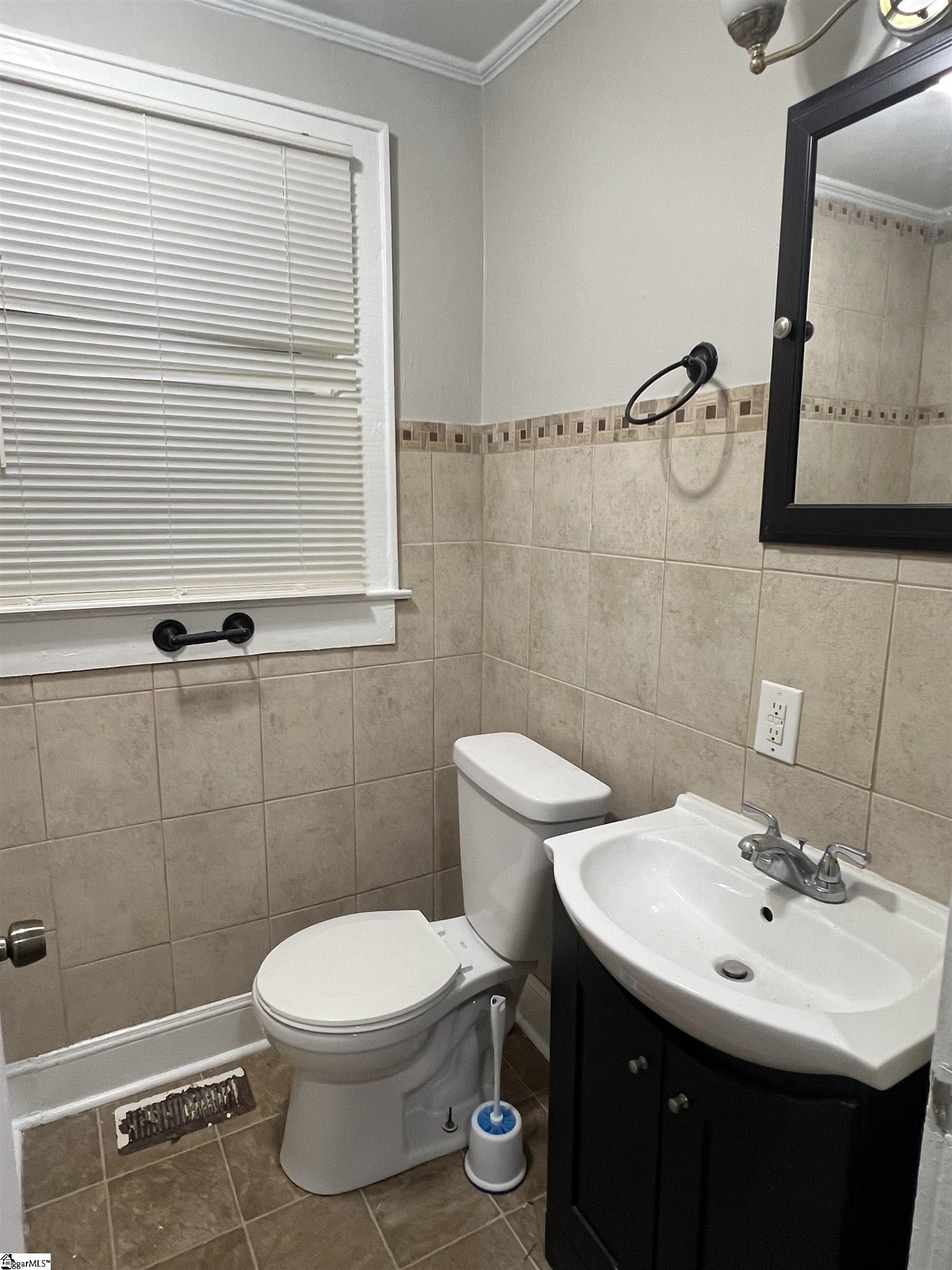 801 Perry Road Greenville, SC 29609