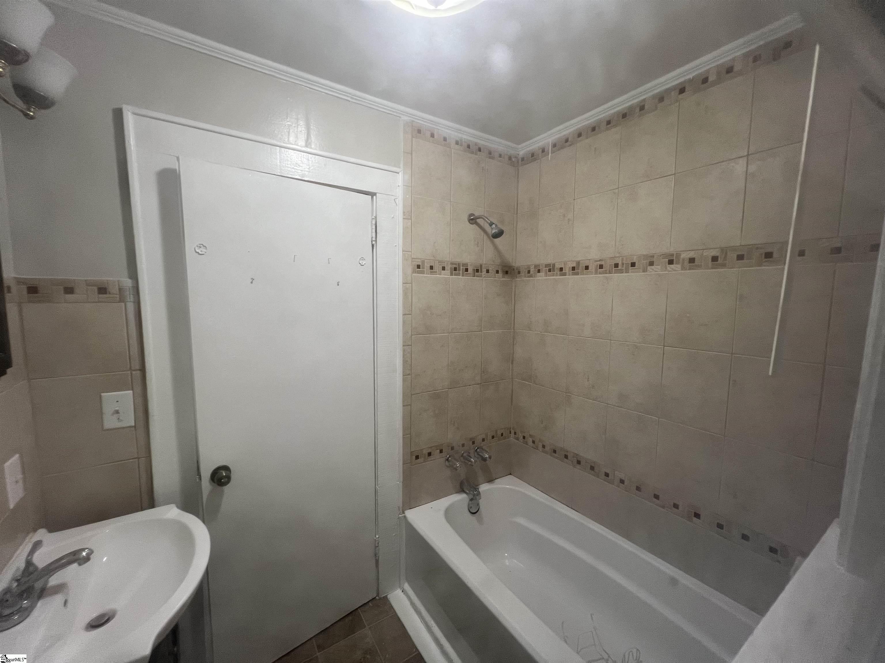 801 Perry Road Greenville, SC 29609