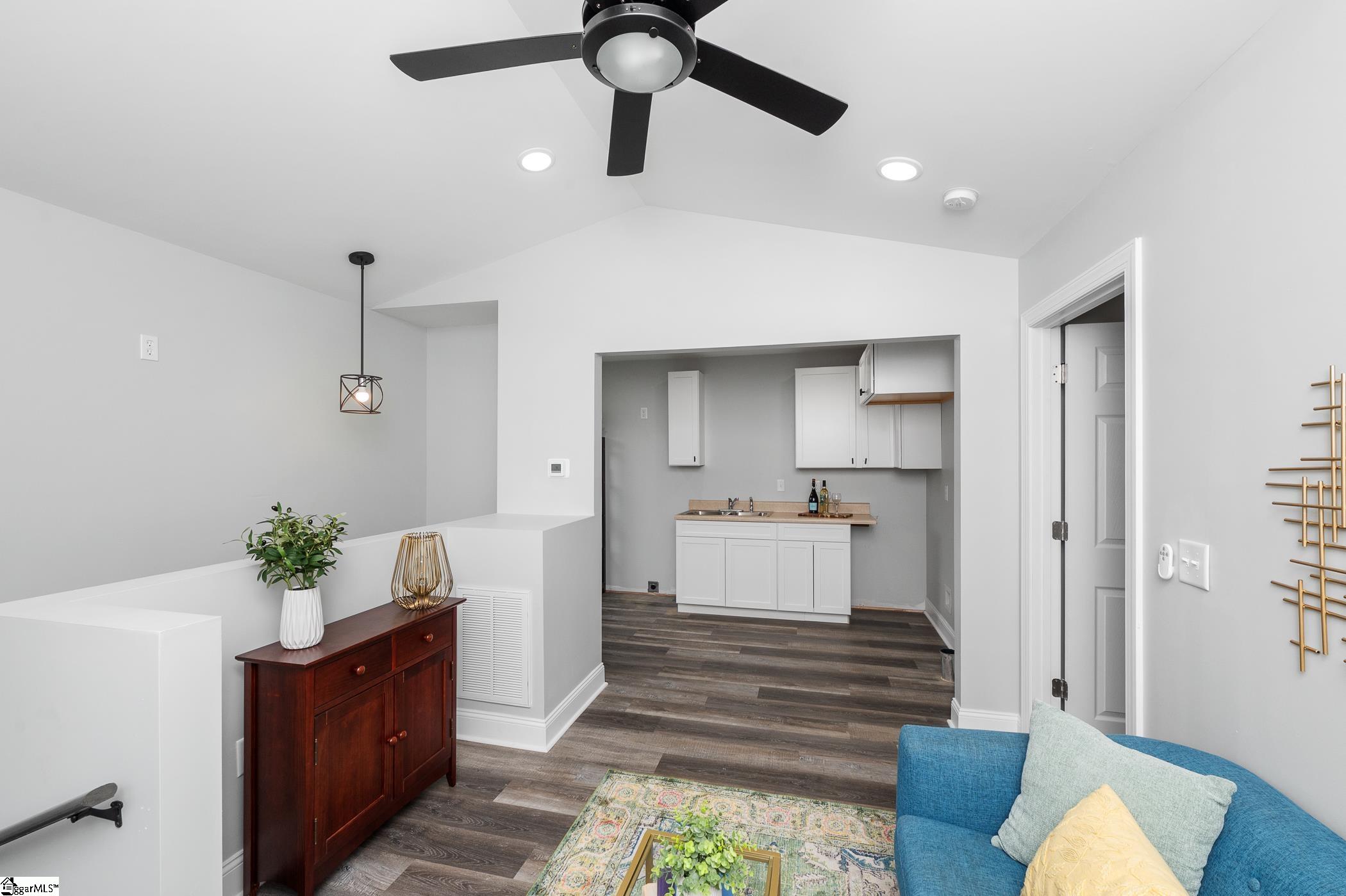 100 Potomac Avenue Greenville, SC 29605