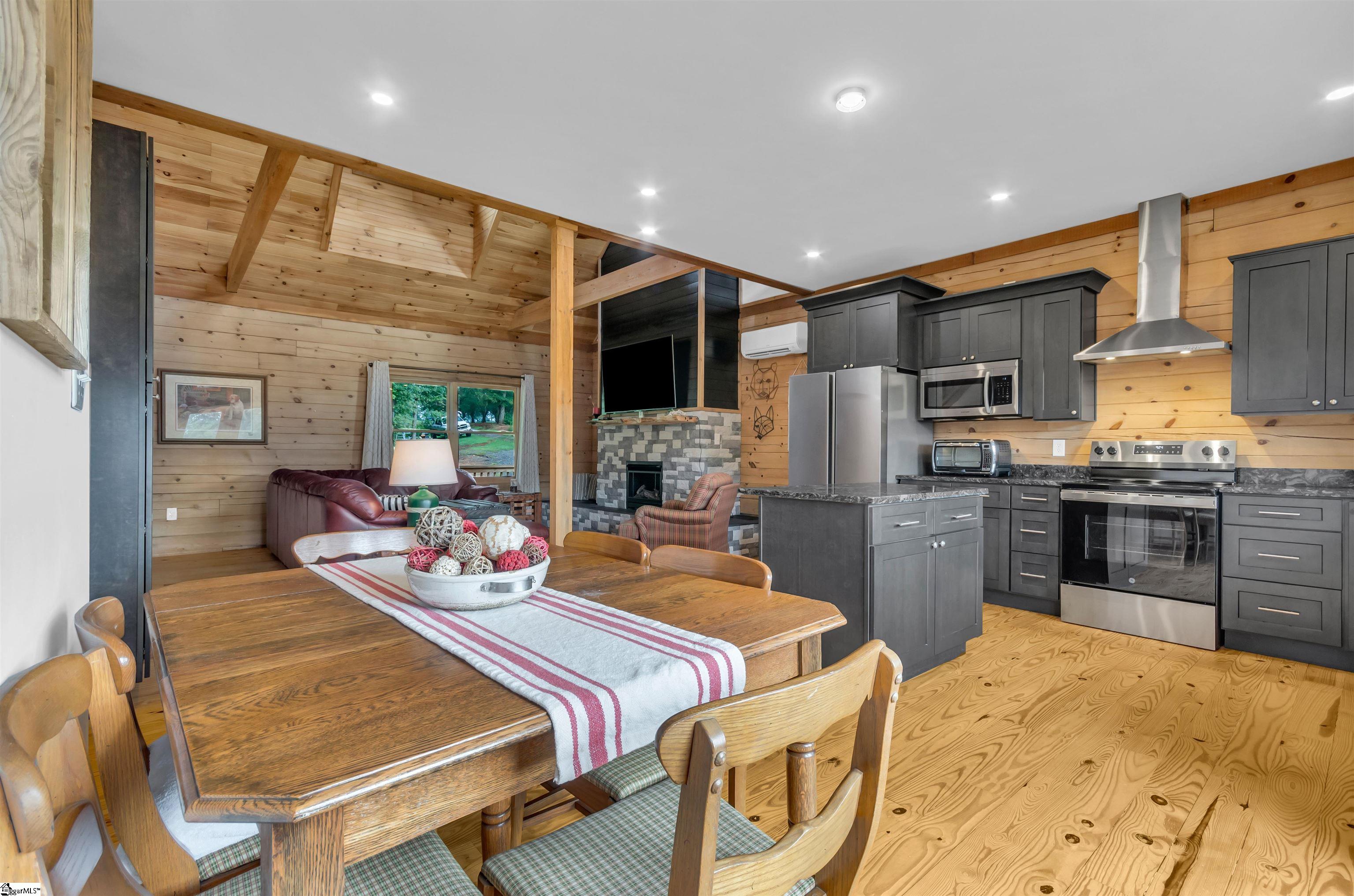 280 Penny Lane Townville, SC 28689