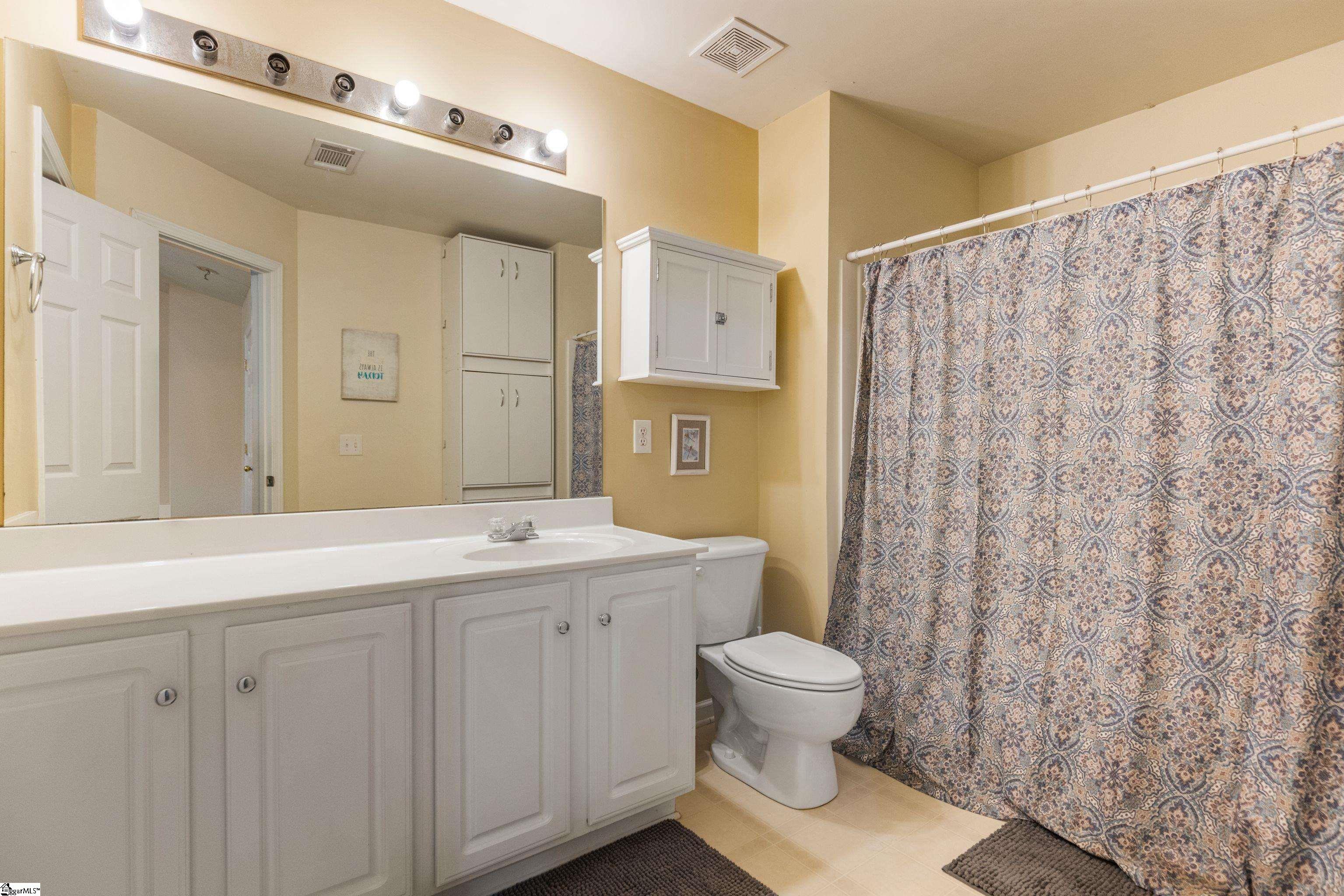 35 Annacey Place Greenville, SC 29607
