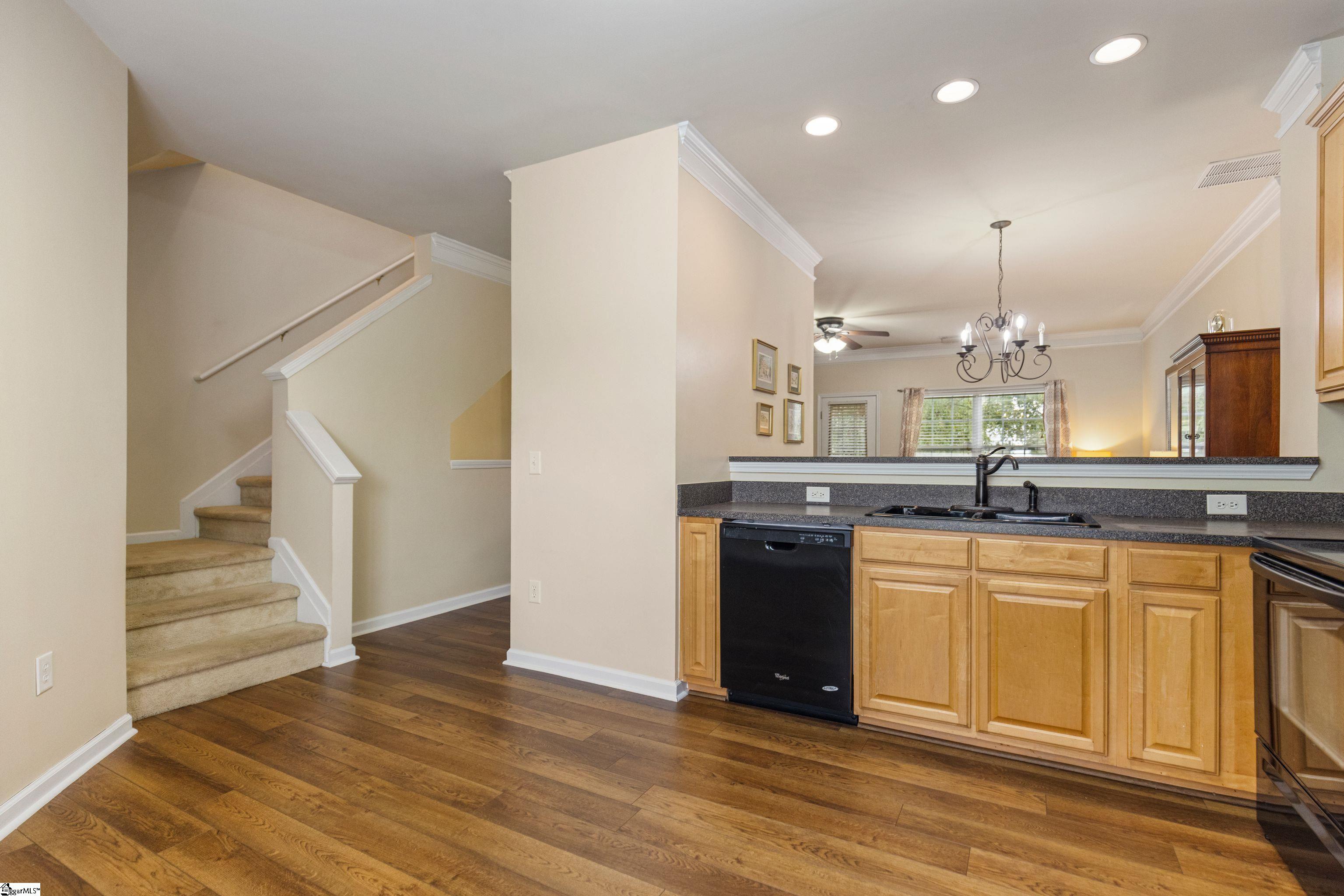 35 Annacey Place Greenville, SC 29607