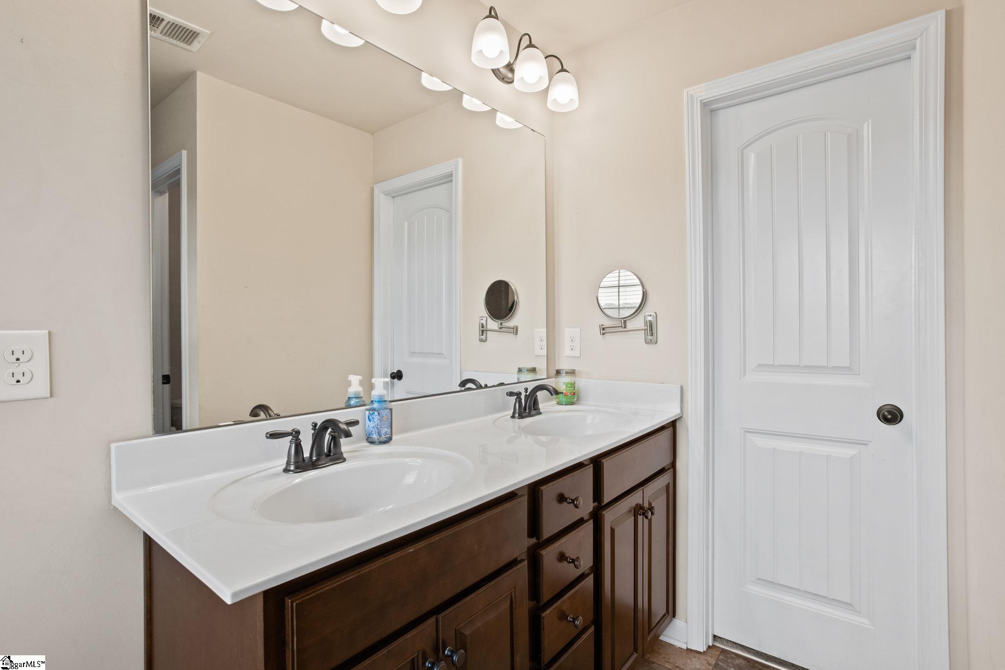 200 Marshfield Court Easley, SC 29642