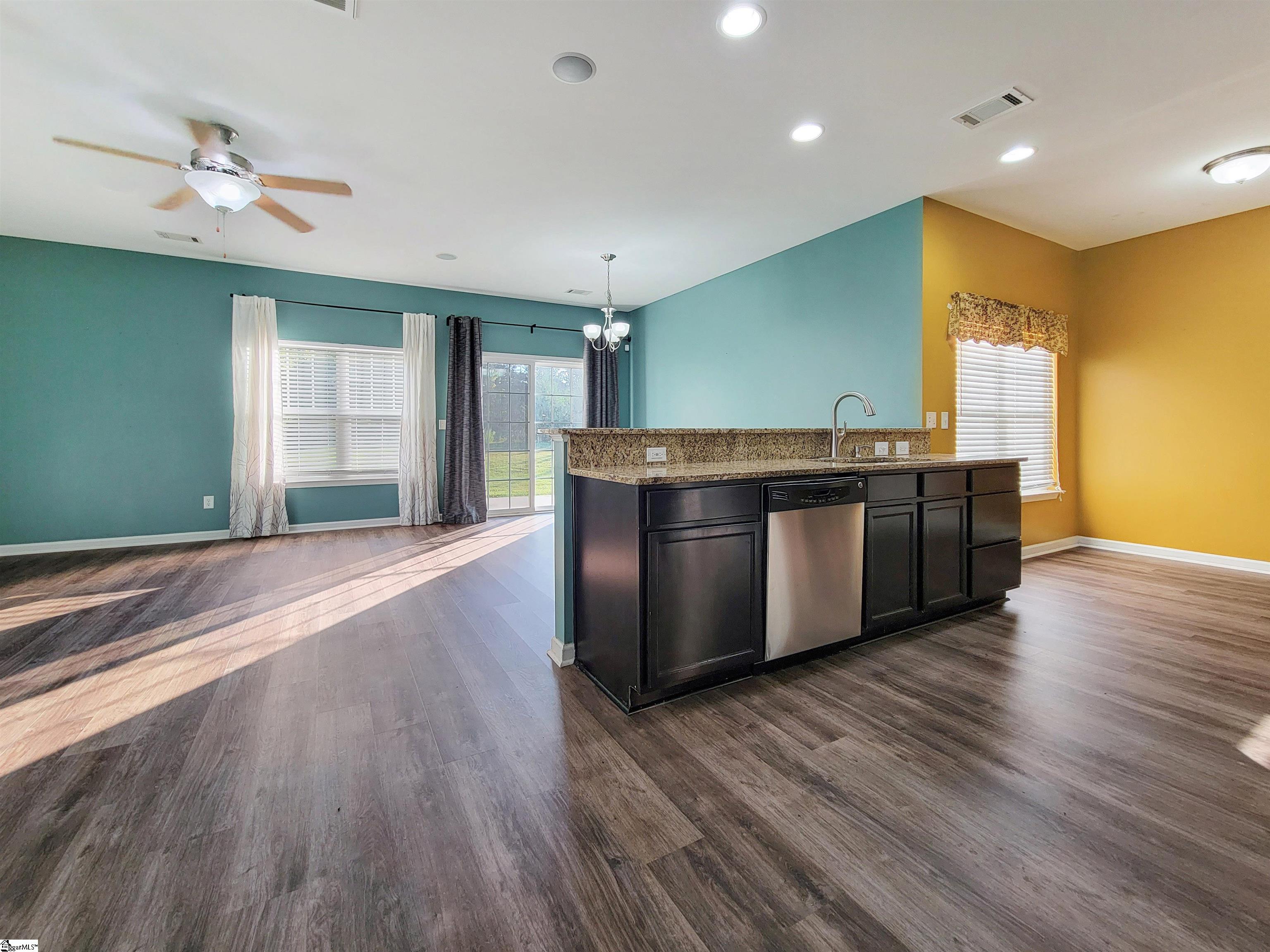 4 Wisner Court Simpsonville, SC 29681