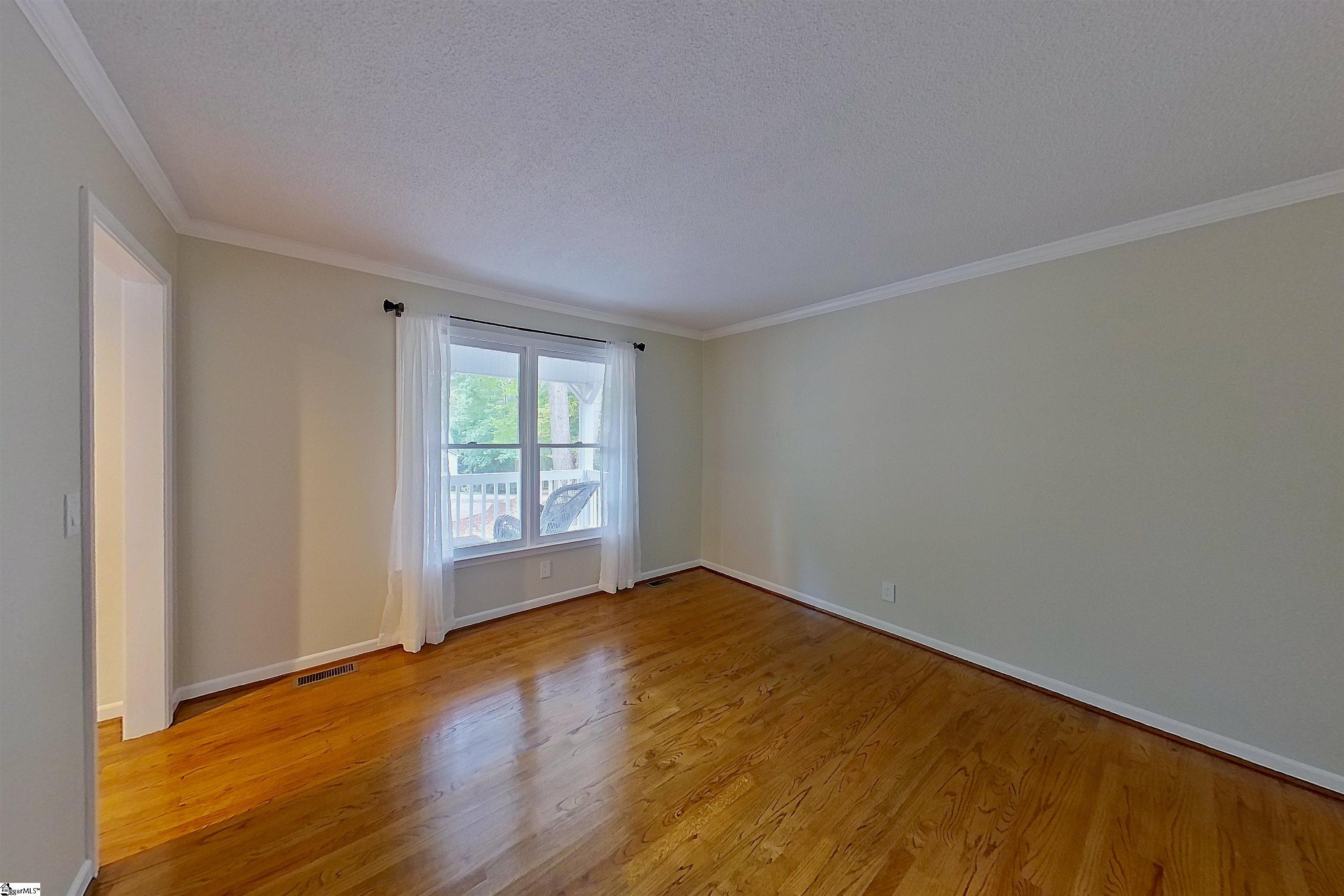 116 Forest Drive Woodruff, SC 29388
