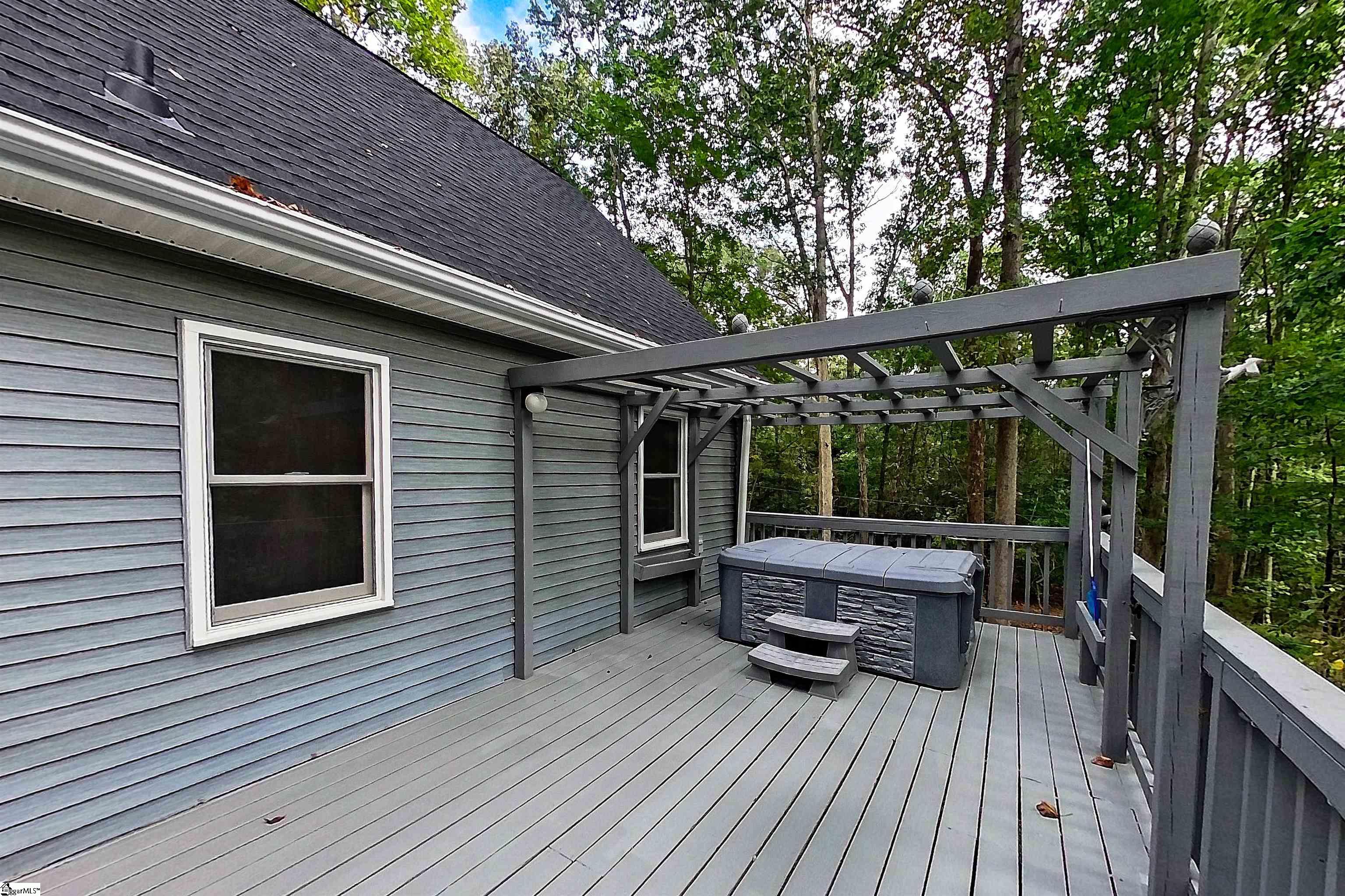 116 Forest Drive Woodruff, SC 29388