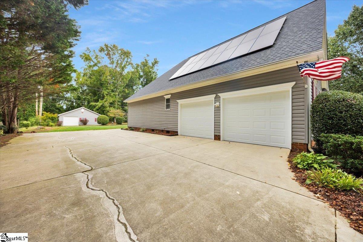 12 Montague Circle Greenville, SC 29617