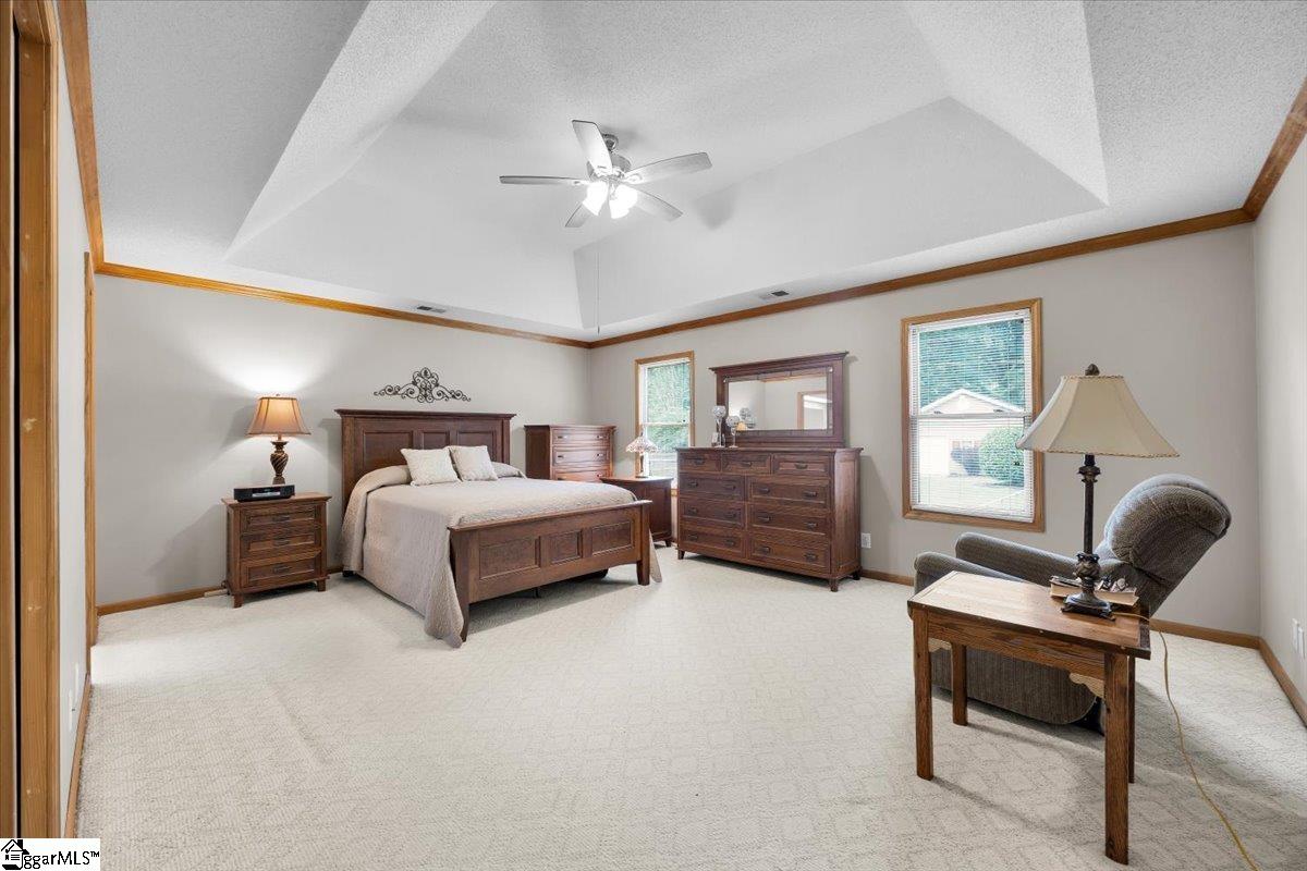 12 Montague Circle Greenville, SC 29617