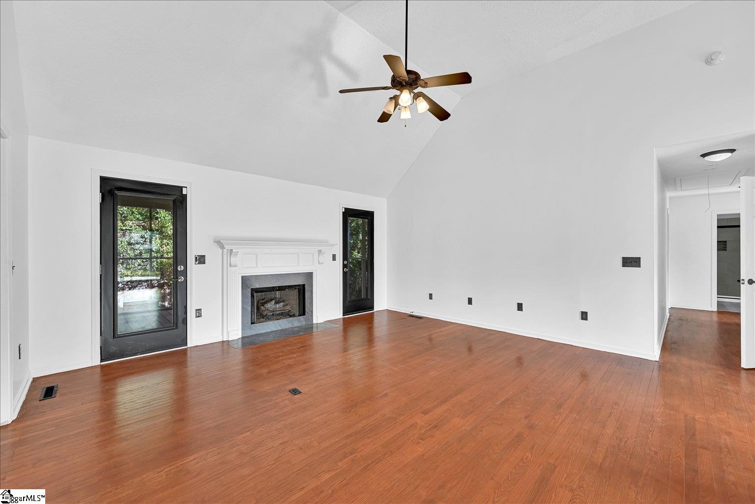 6 W Fairgate Court Simpsonville, SC 29680