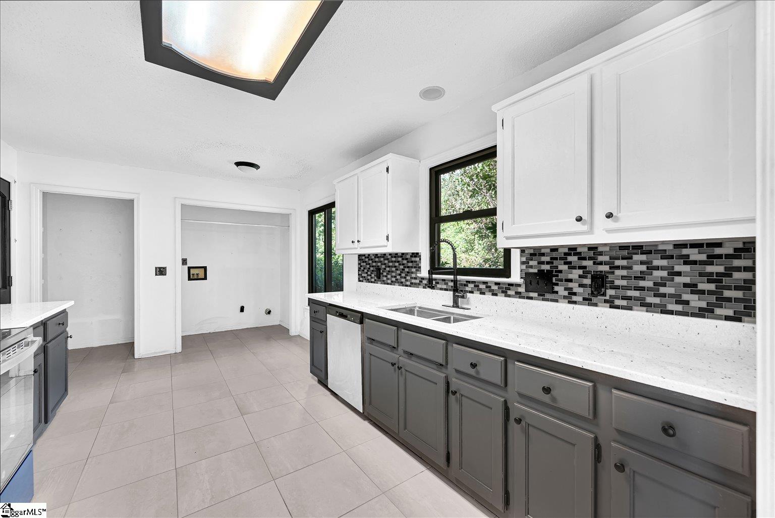 6 W Fairgate Court Simpsonville, SC 29680