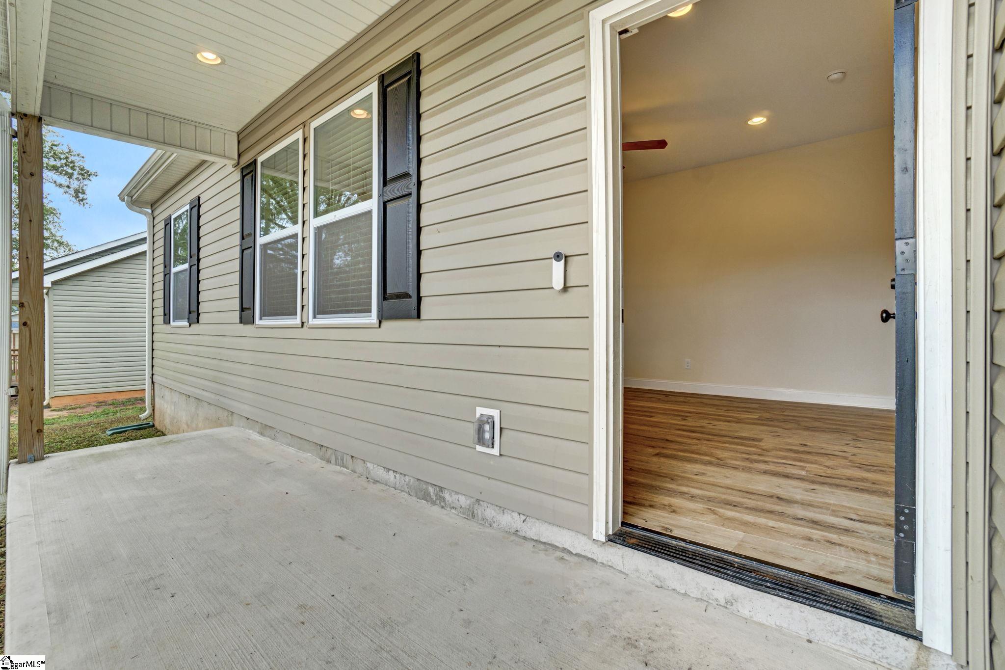 305 Saluda Street Belton, SC 29627