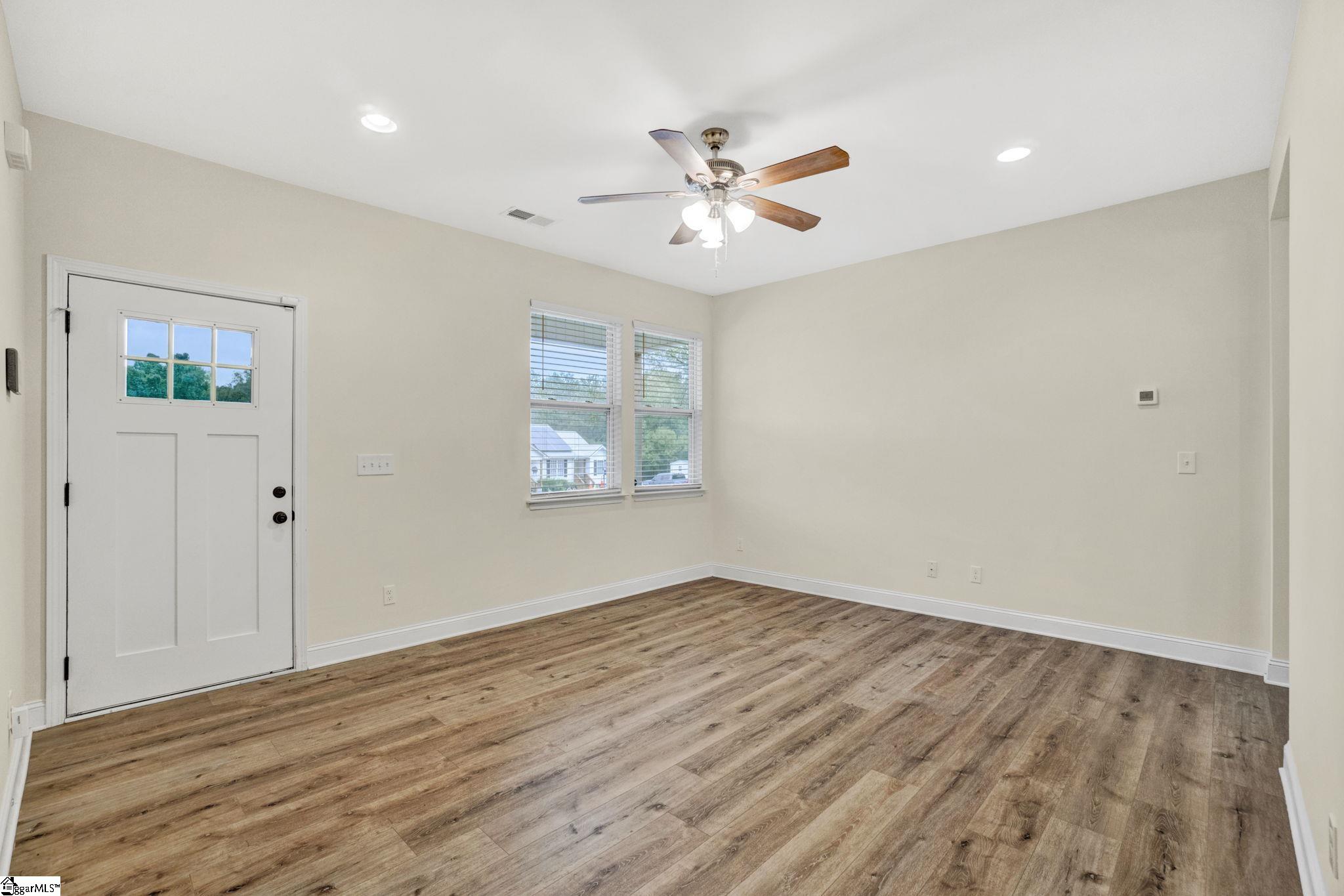 305 Saluda Street Belton, SC 29627