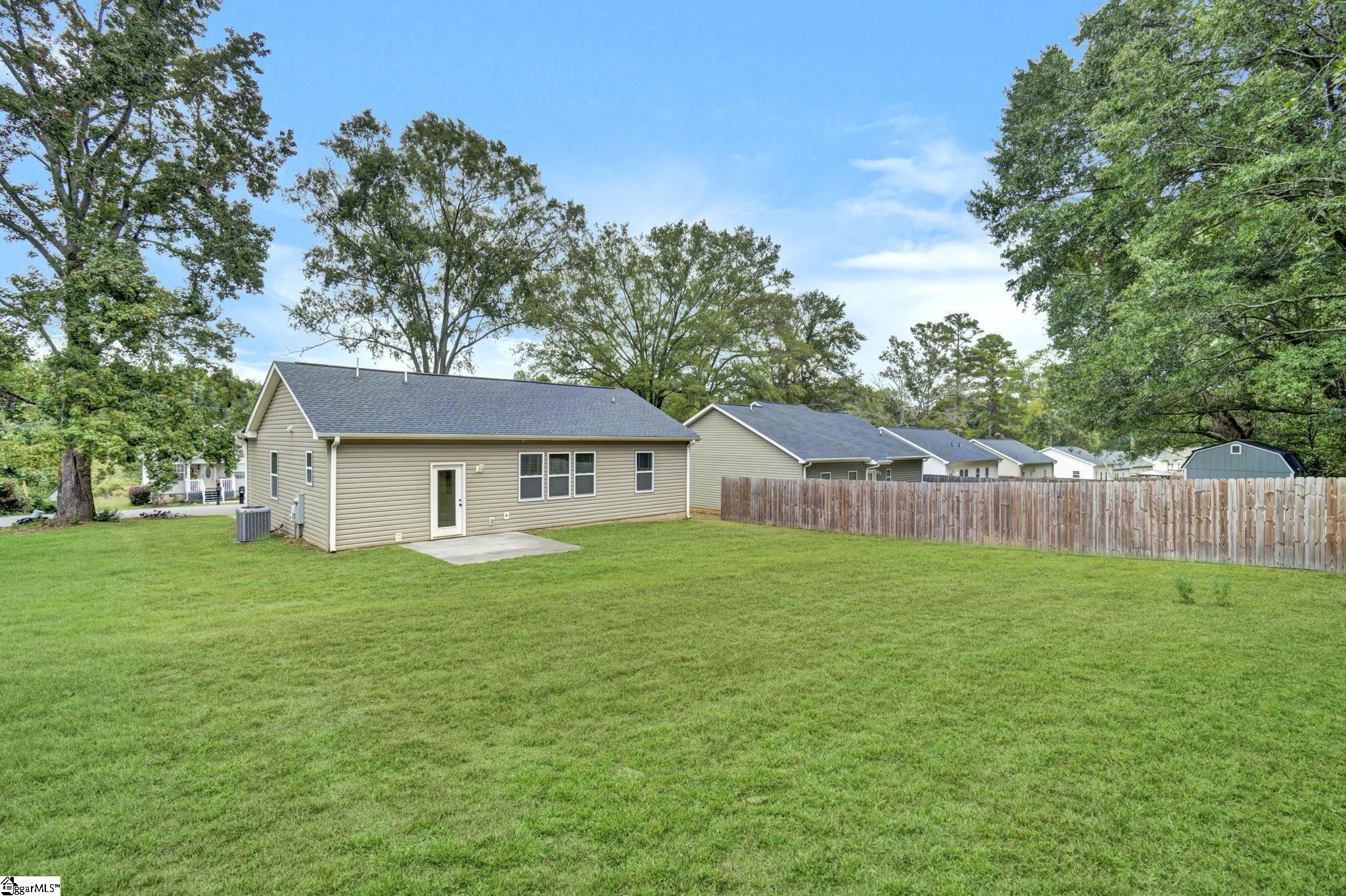 305 Saluda Street Belton, SC 29627