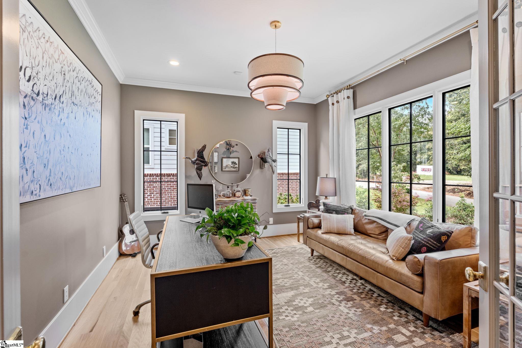 24 Forest View Drive Greenville, SC 29605