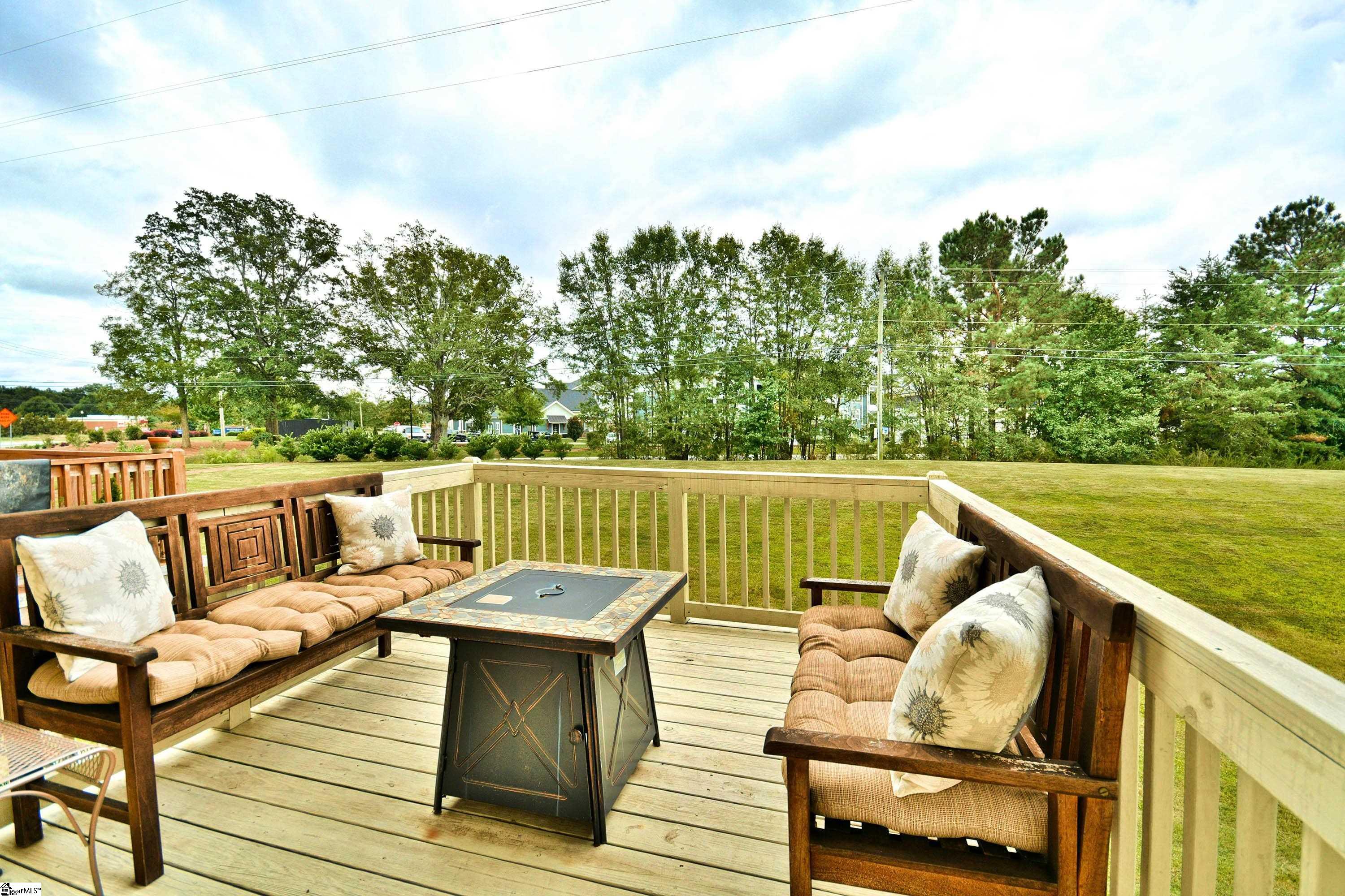 410 Brookshade Way Simpsonville, SC 29680