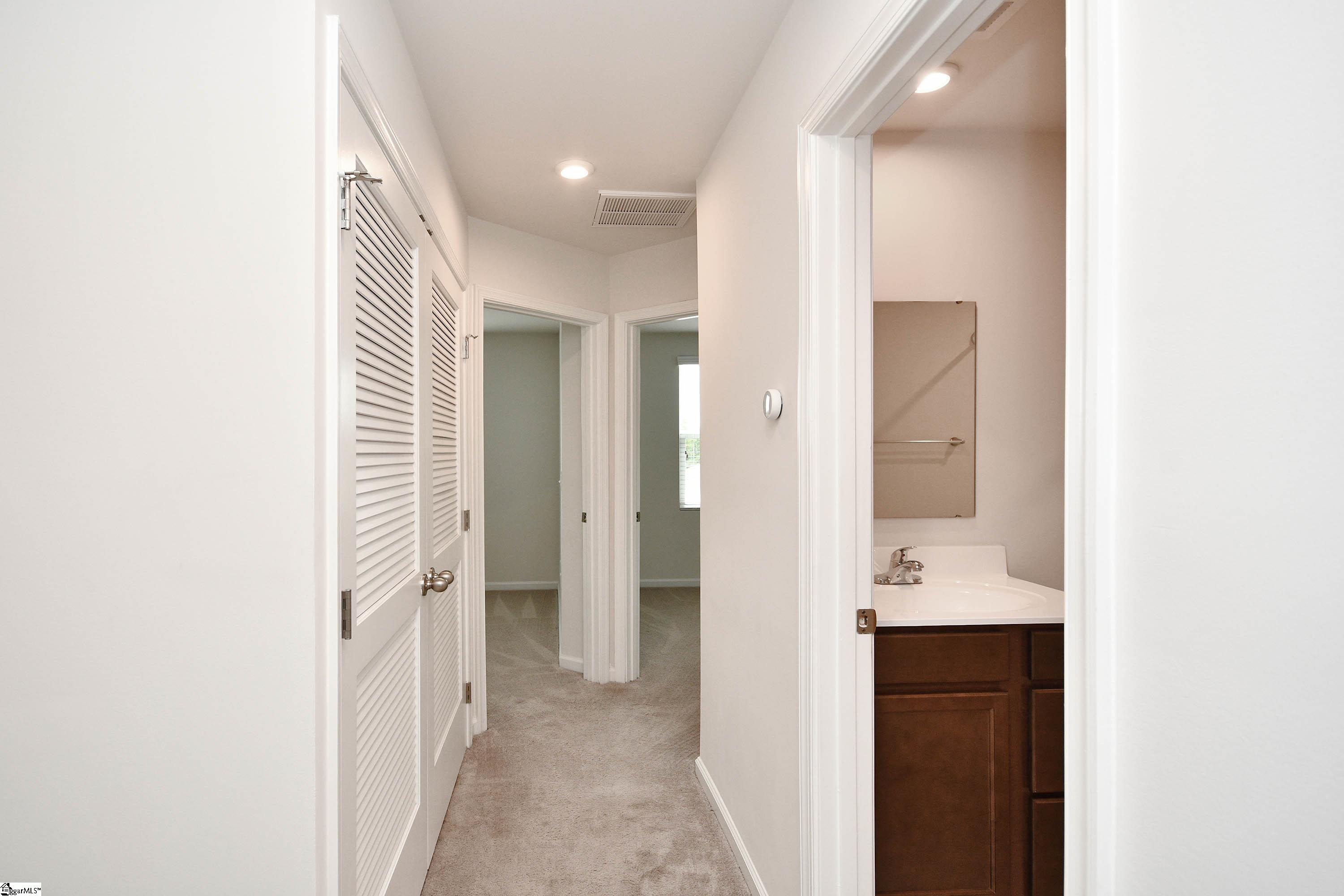 410 Brookshade Way Simpsonville, SC 29680