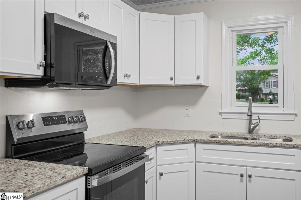 318 Sharon Lane Easley, SC 29642