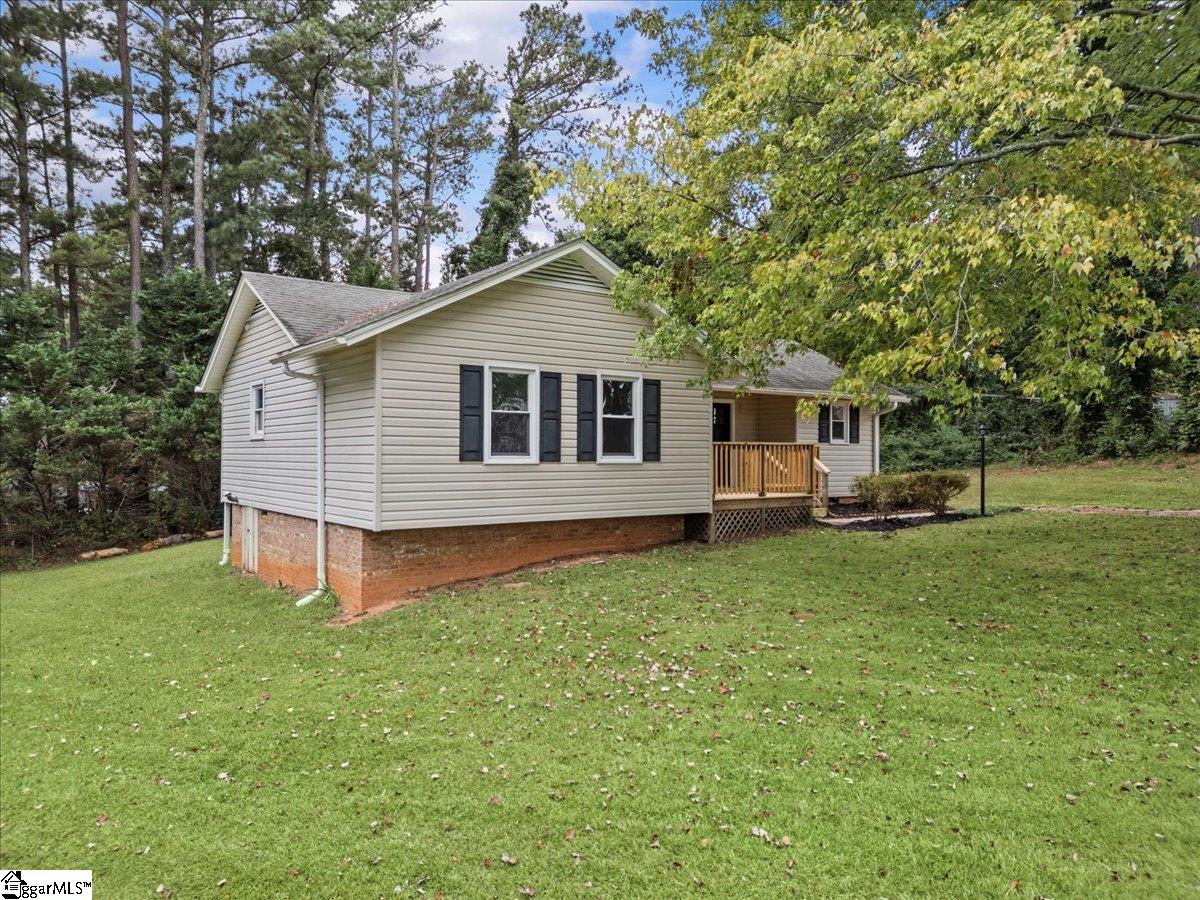 318 Sharon Lane Easley, SC 29642