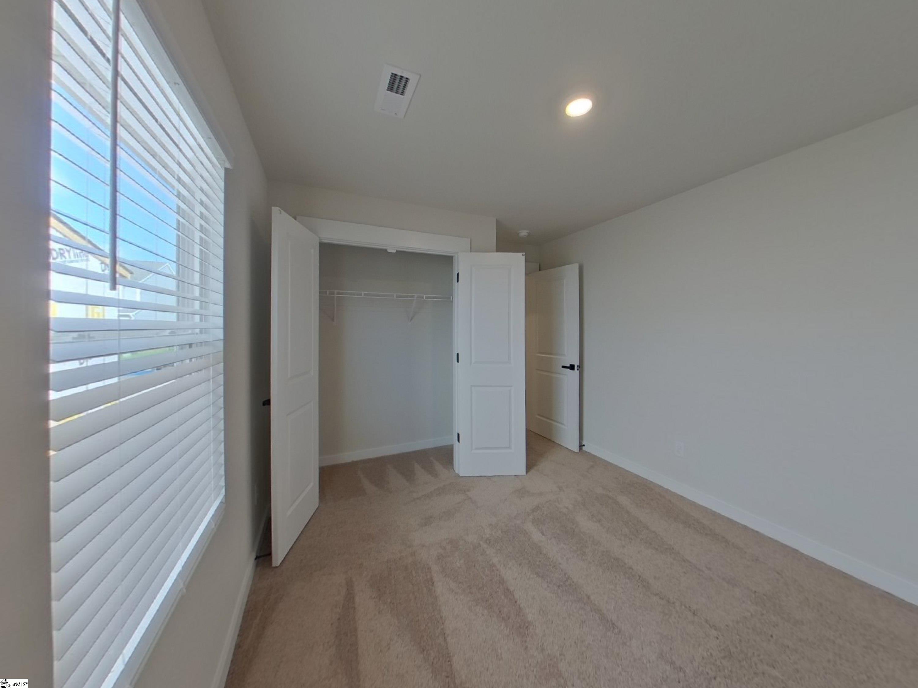 1225 Crested Iris Street Moore, SC 29369
