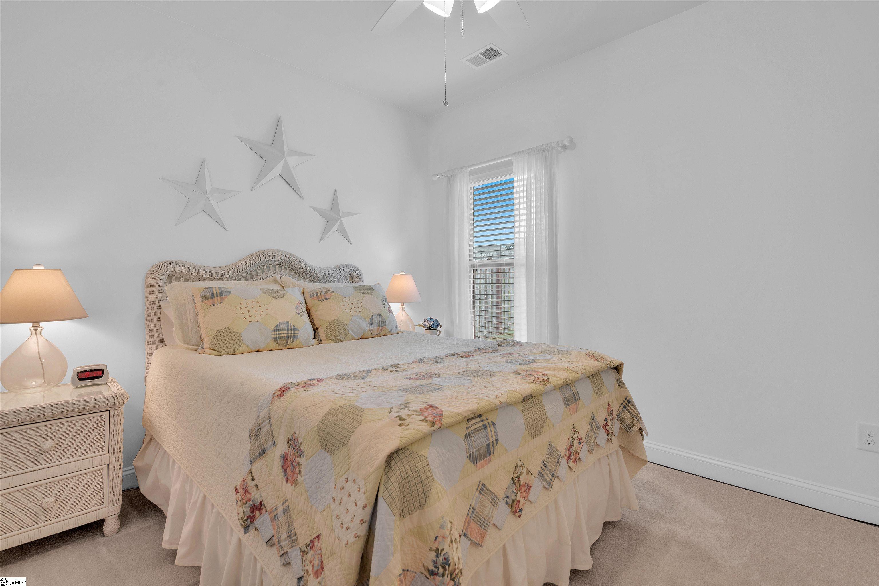 940 Ravenfield Drive Duncan, SC 29334