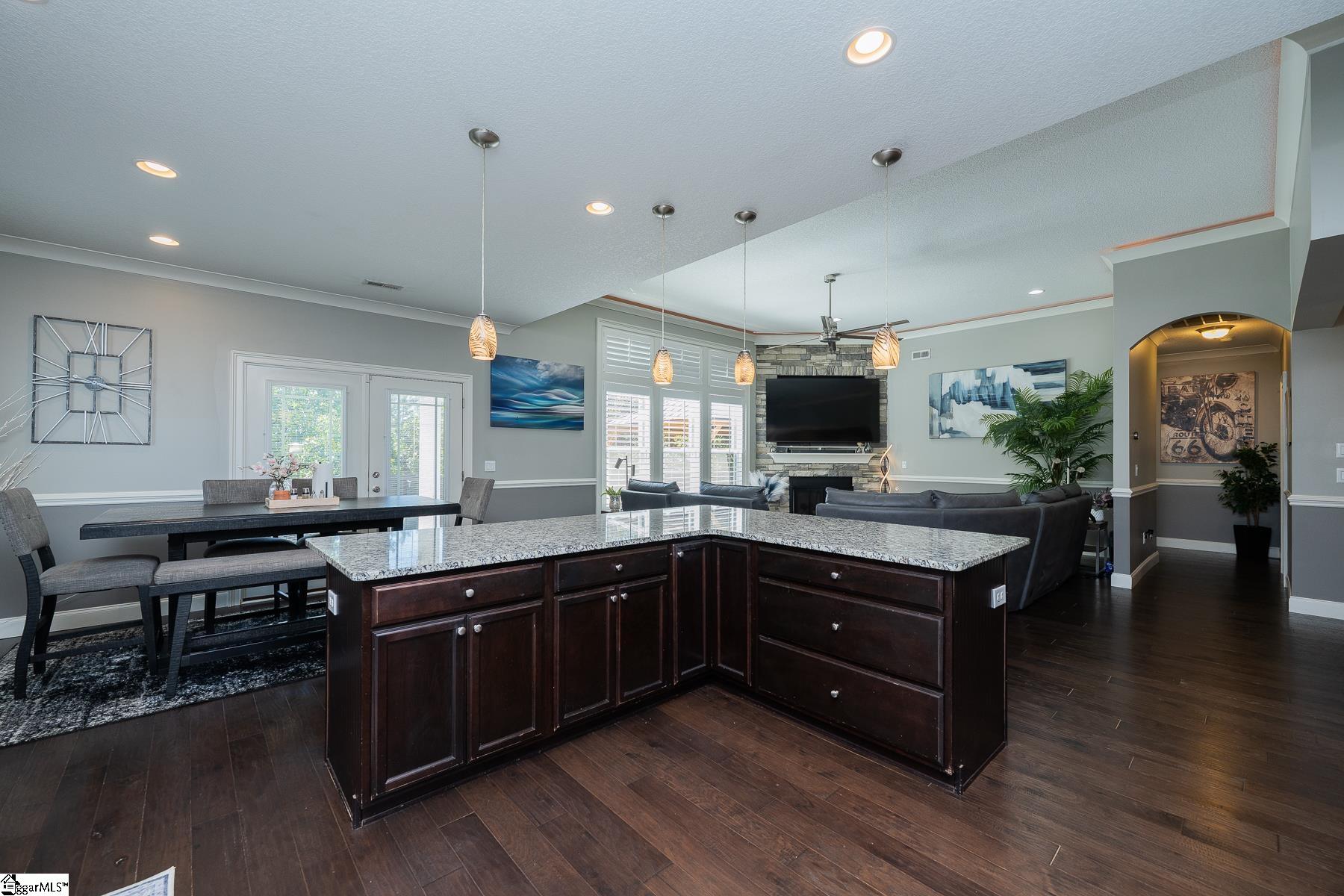122 Marshfield Trail Simpsonville, SC 29680