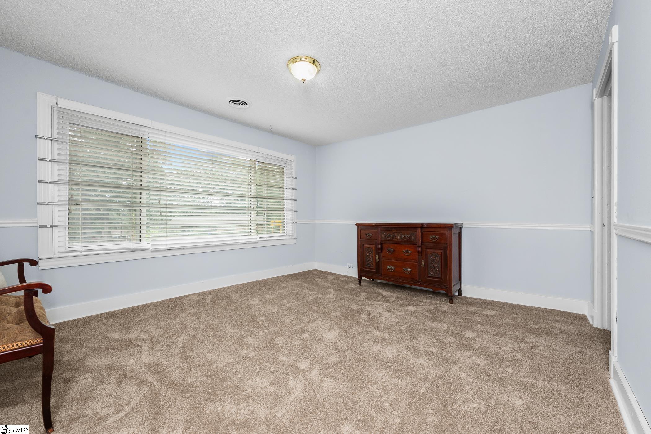 13 Meadors Avenue Greenville, SC 29605