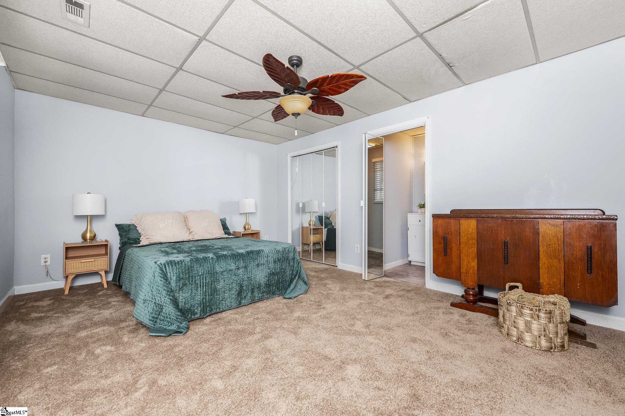 13 Meadors Avenue Greenville, SC 29605