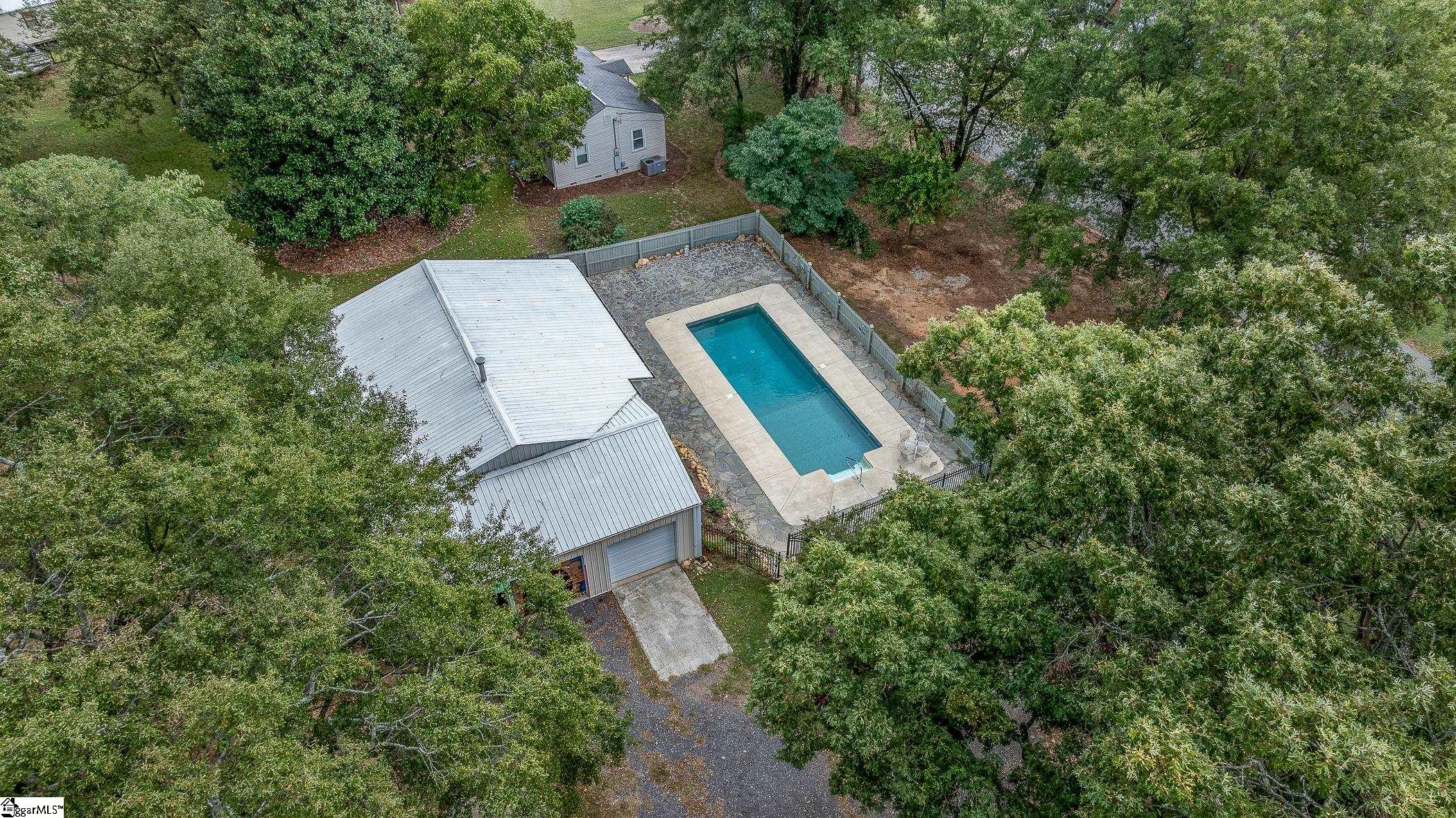 13 Meadors Avenue Greenville, SC 29605