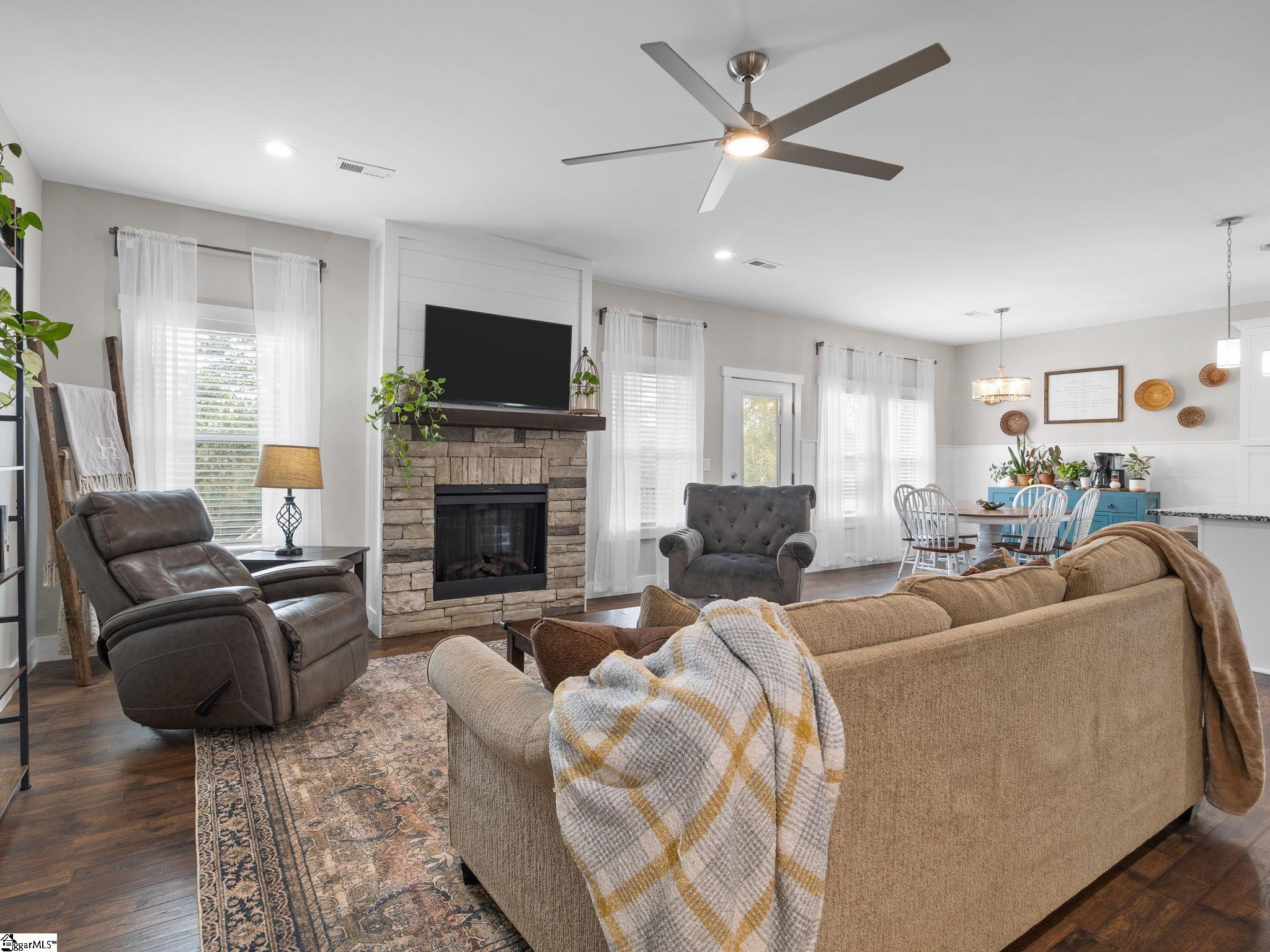 912 Willowpoint Lane Spartanburg, SC 29303