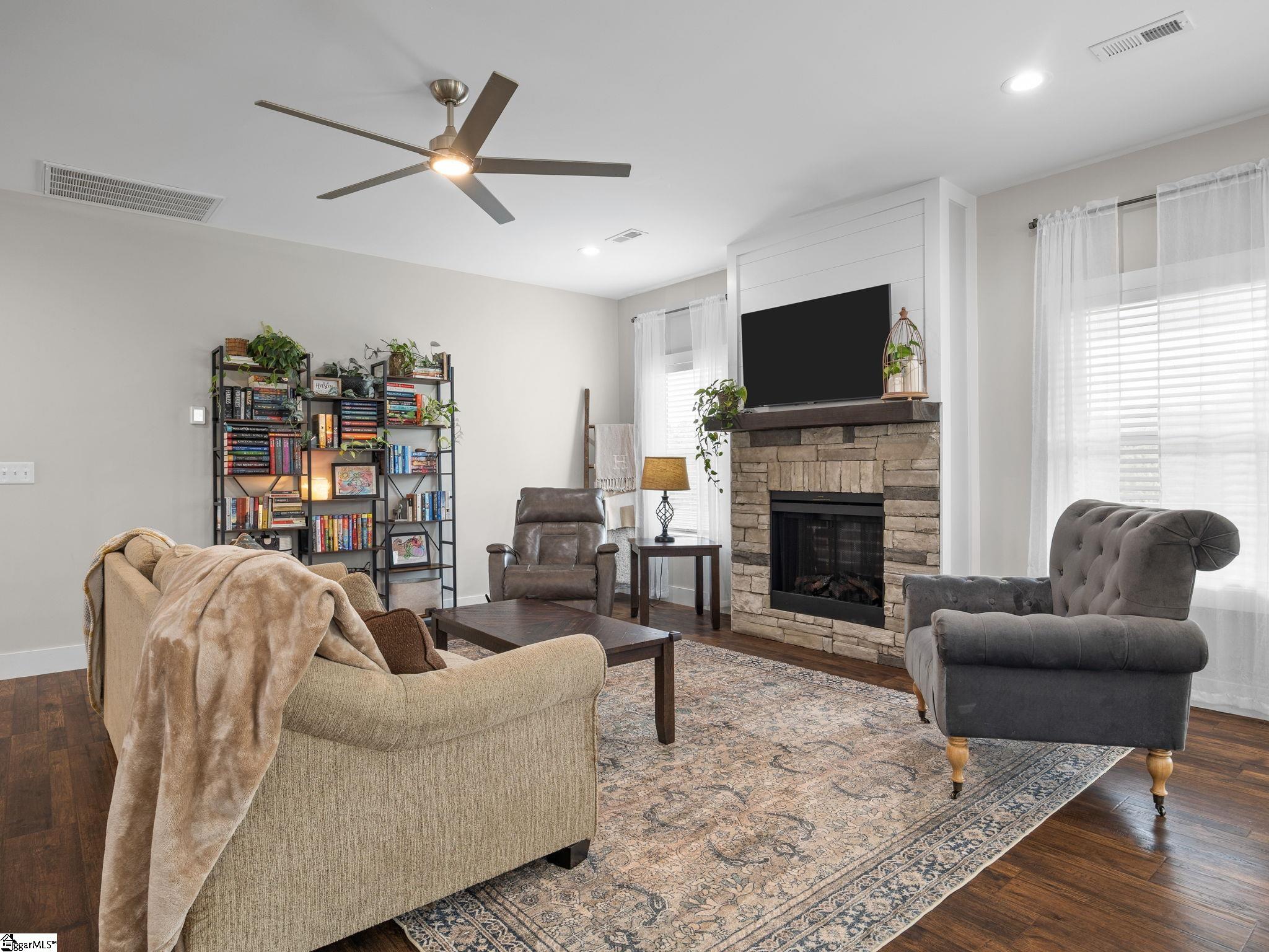 912 Willowpoint Lane Spartanburg, SC 29303