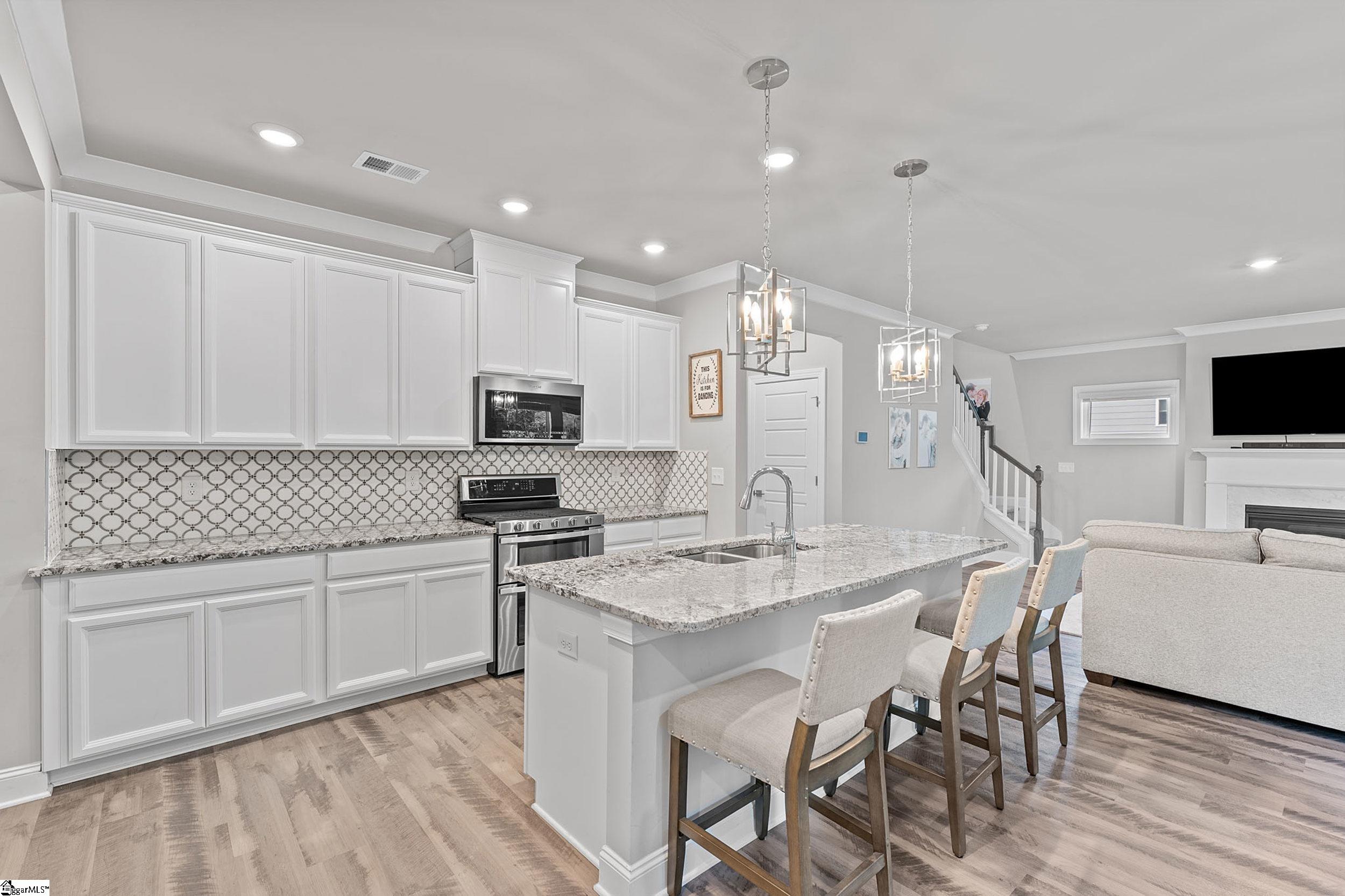 613 Whitemarsh Avenue Simpsonville, SC 29680