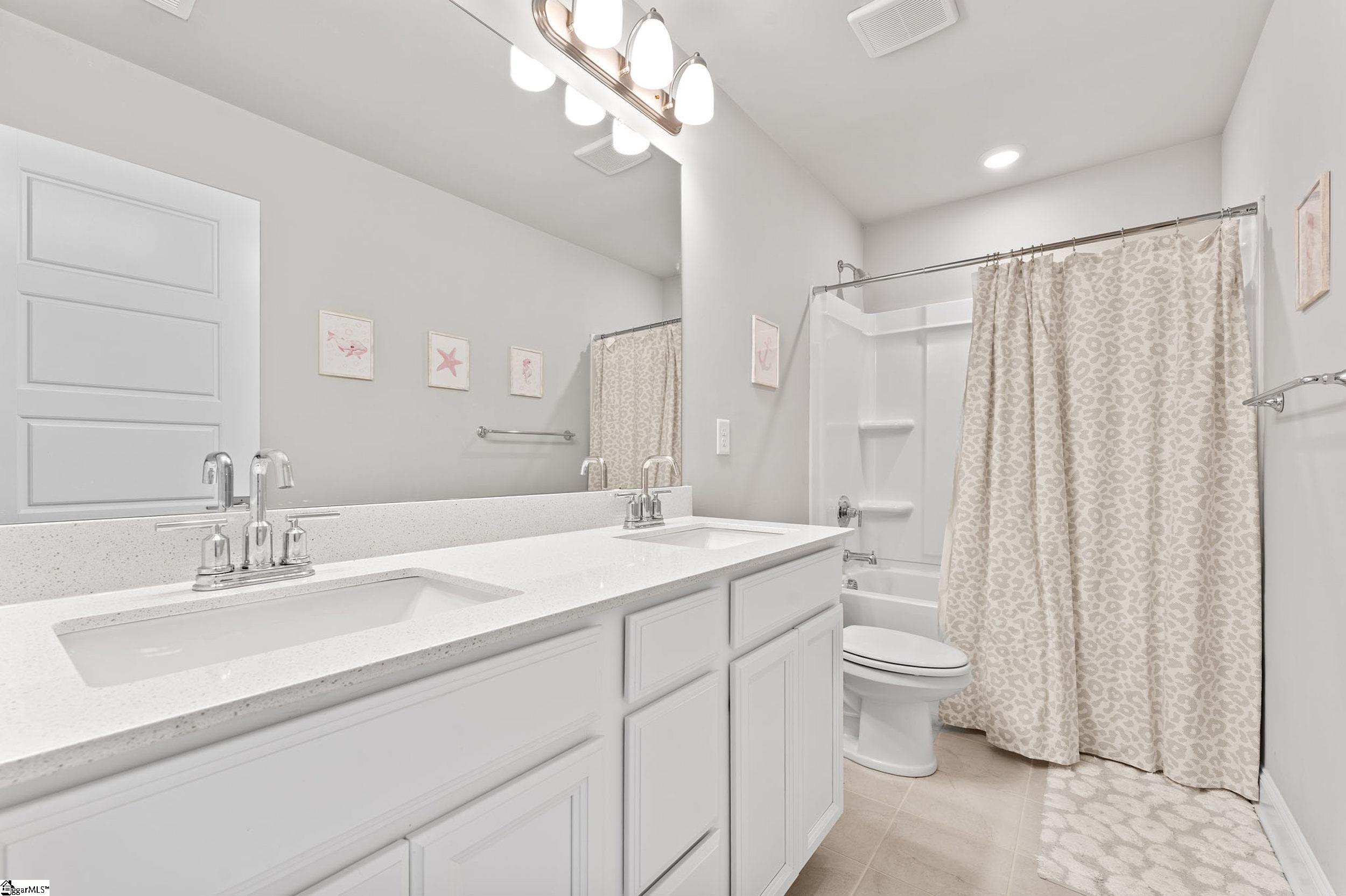 613 Whitemarsh Avenue Simpsonville, SC 29680