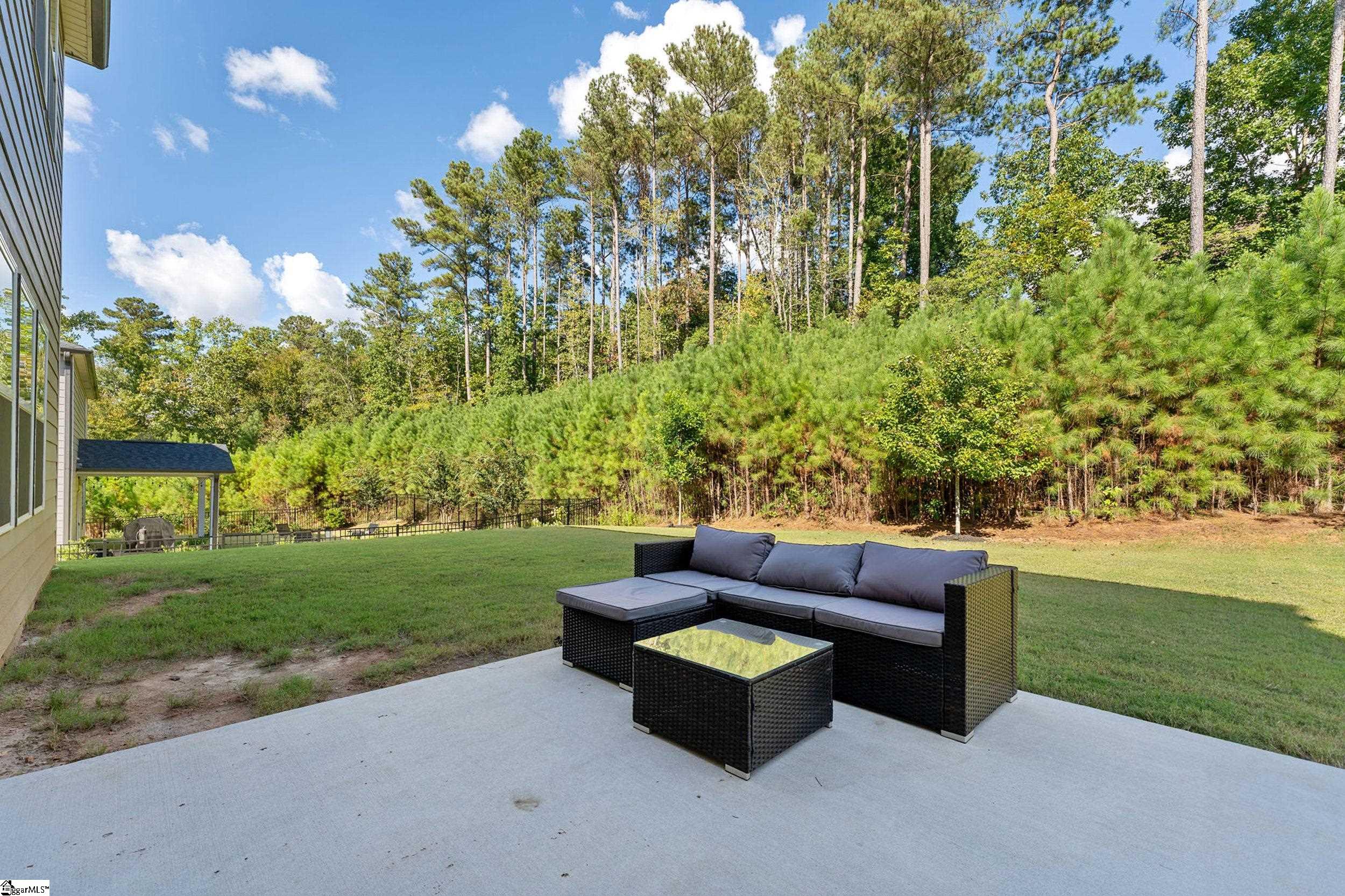 613 Whitemarsh Avenue Simpsonville, SC 29680