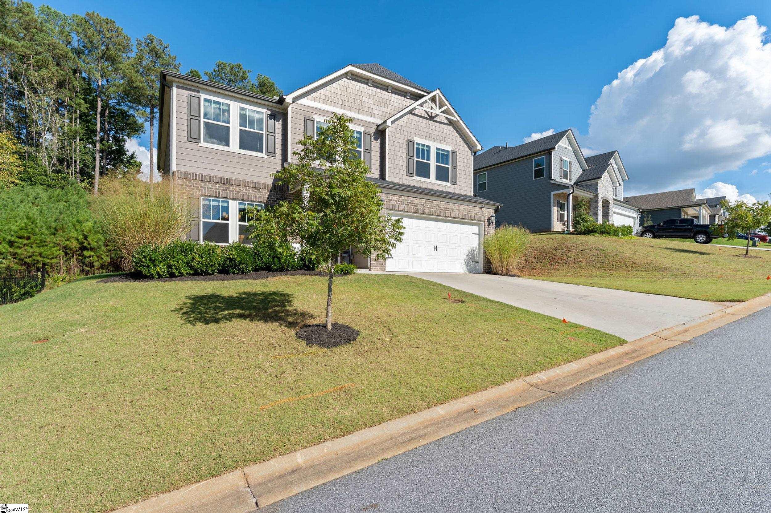 613 Whitemarsh Avenue Simpsonville, SC 29680