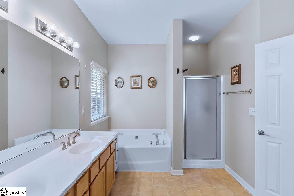 4 Lenten Rose Court Simpsonville, SC 29680