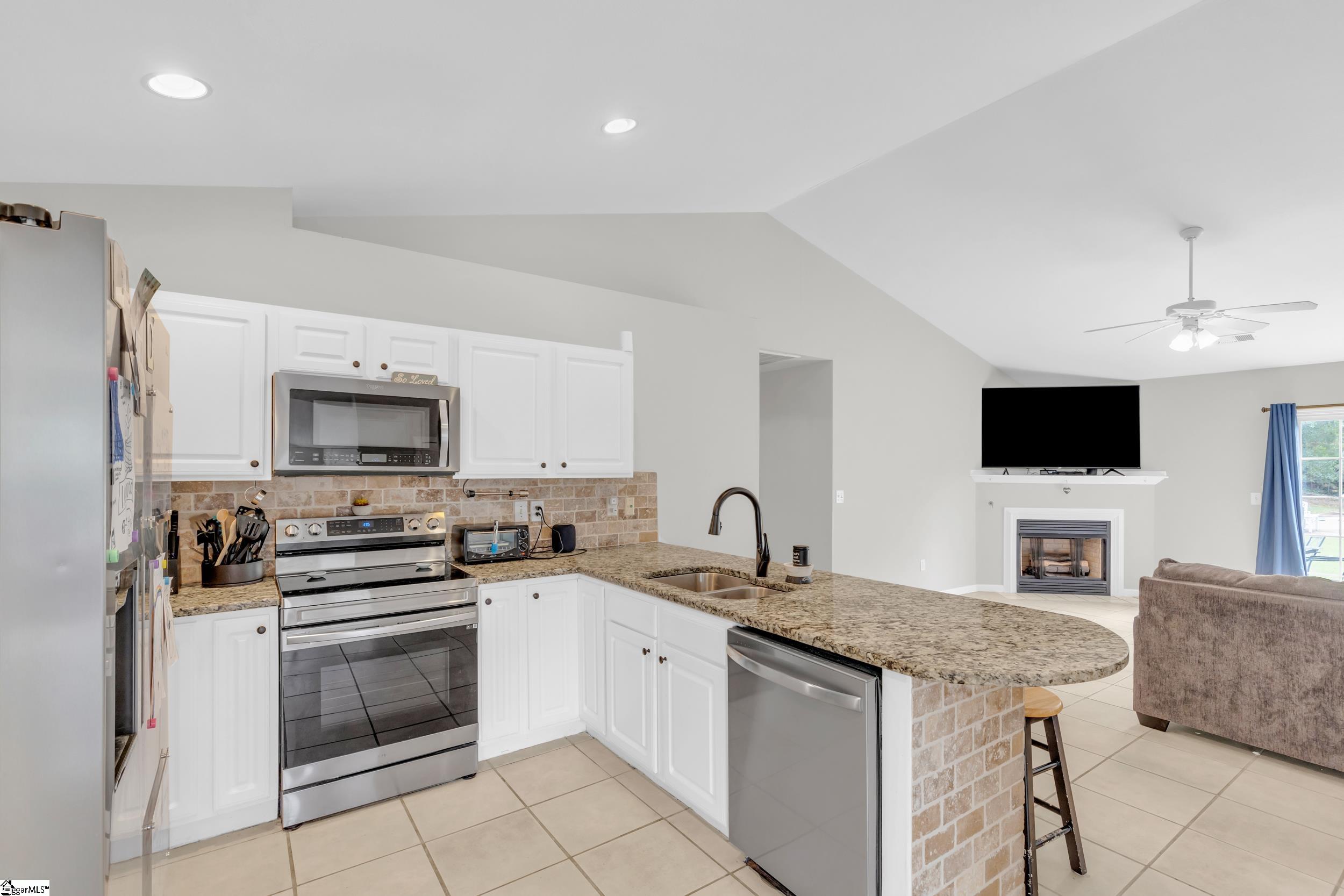 129 Saint James Court Anderson, SC 29621