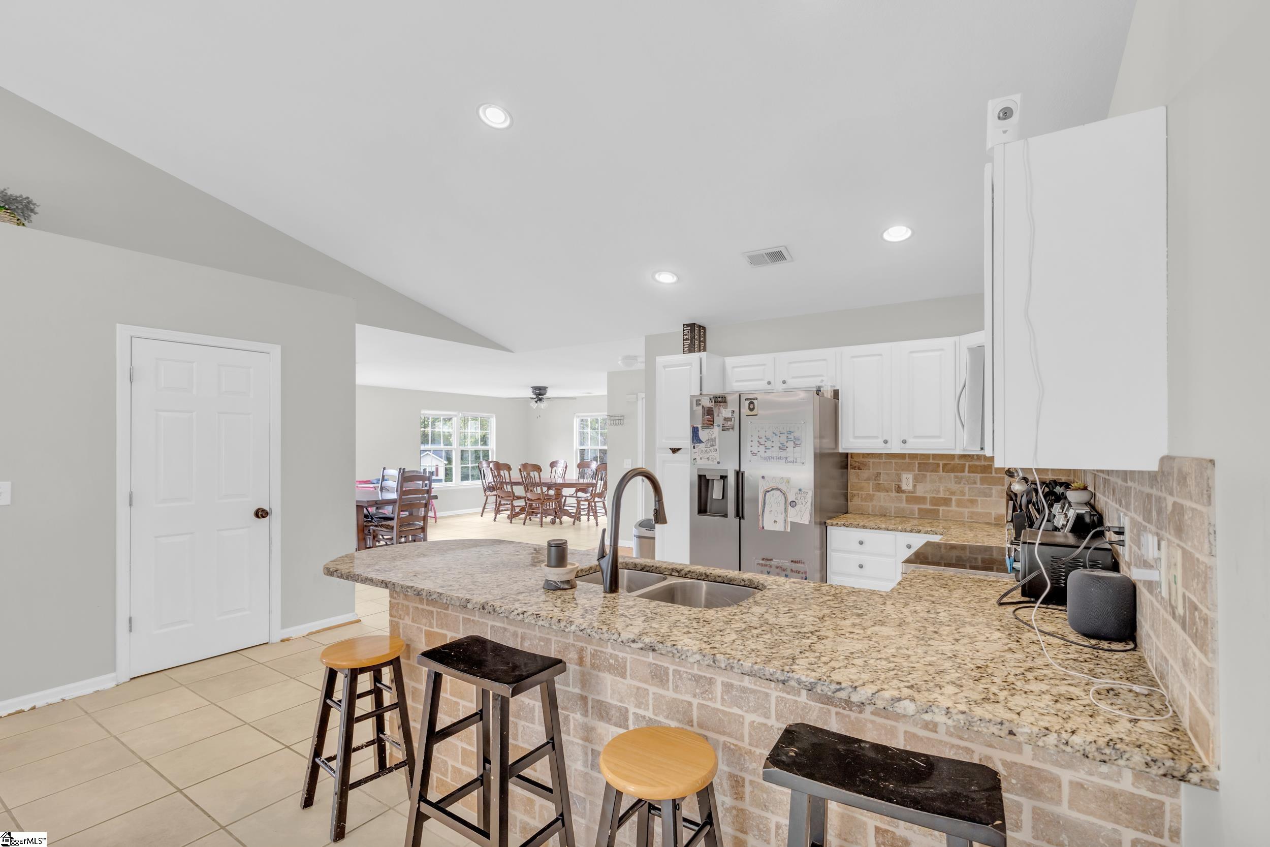 129 Saint James Court Anderson, SC 29621