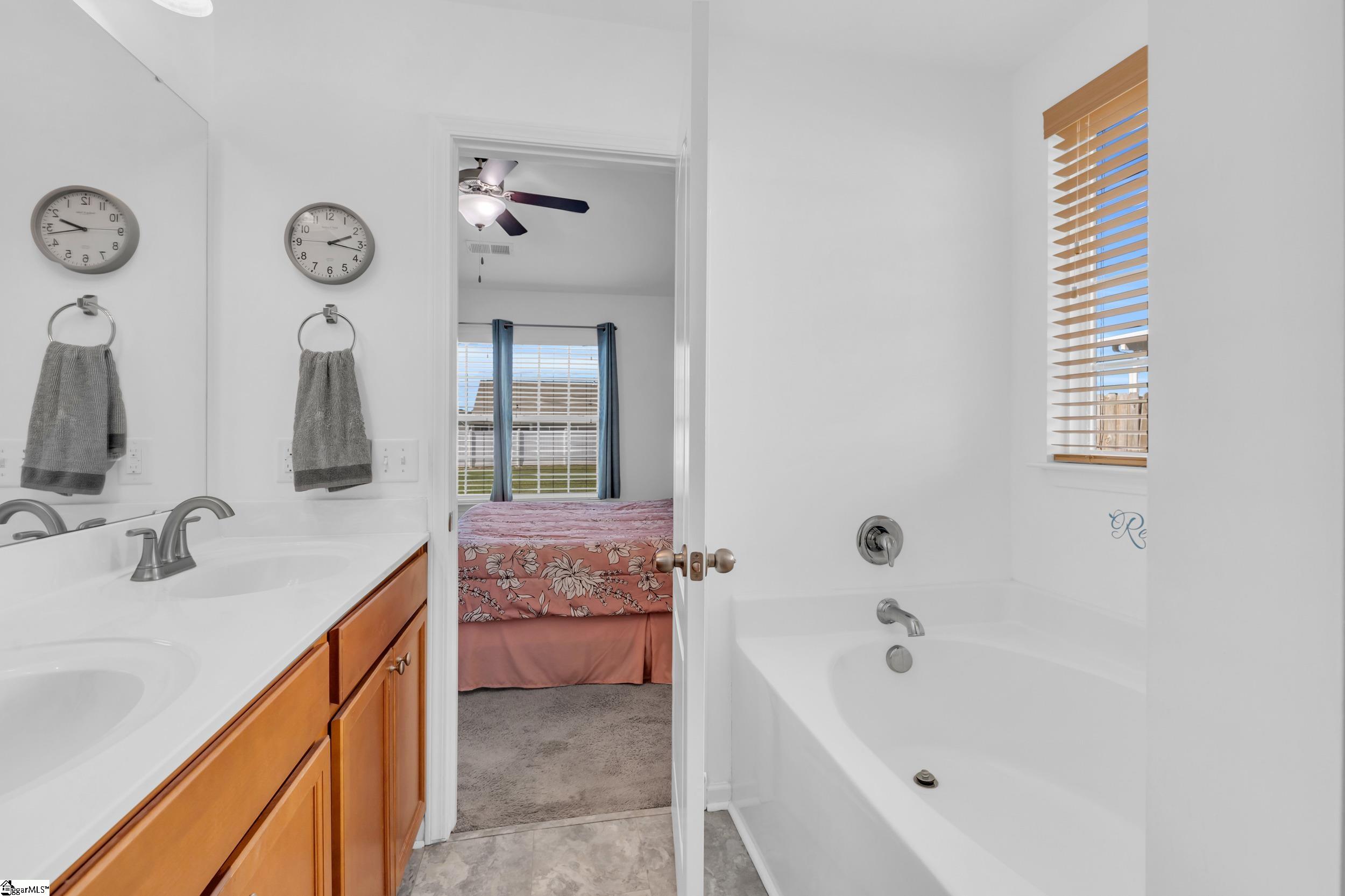 221 Shale Drive Easley, SC 29642