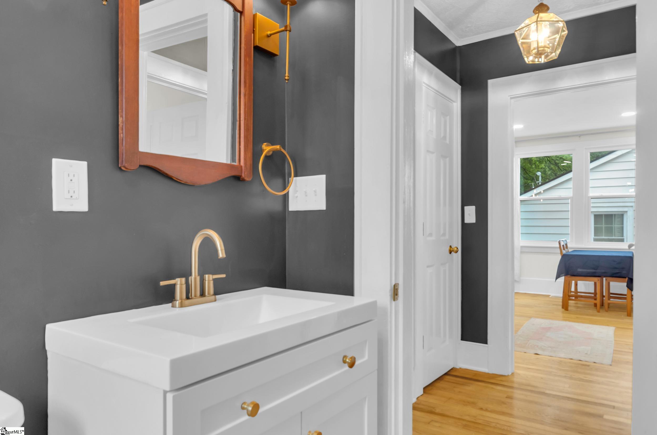 105 Somerset Street Greenville, SC 29611