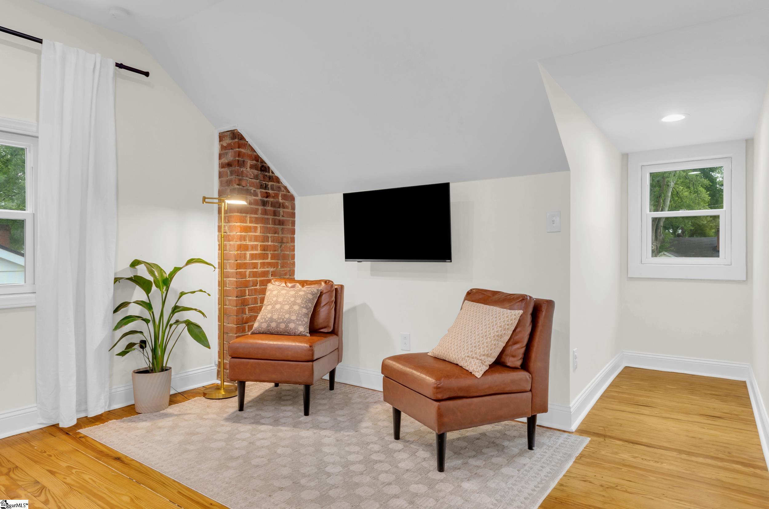 105 Somerset Street Greenville, SC 29611