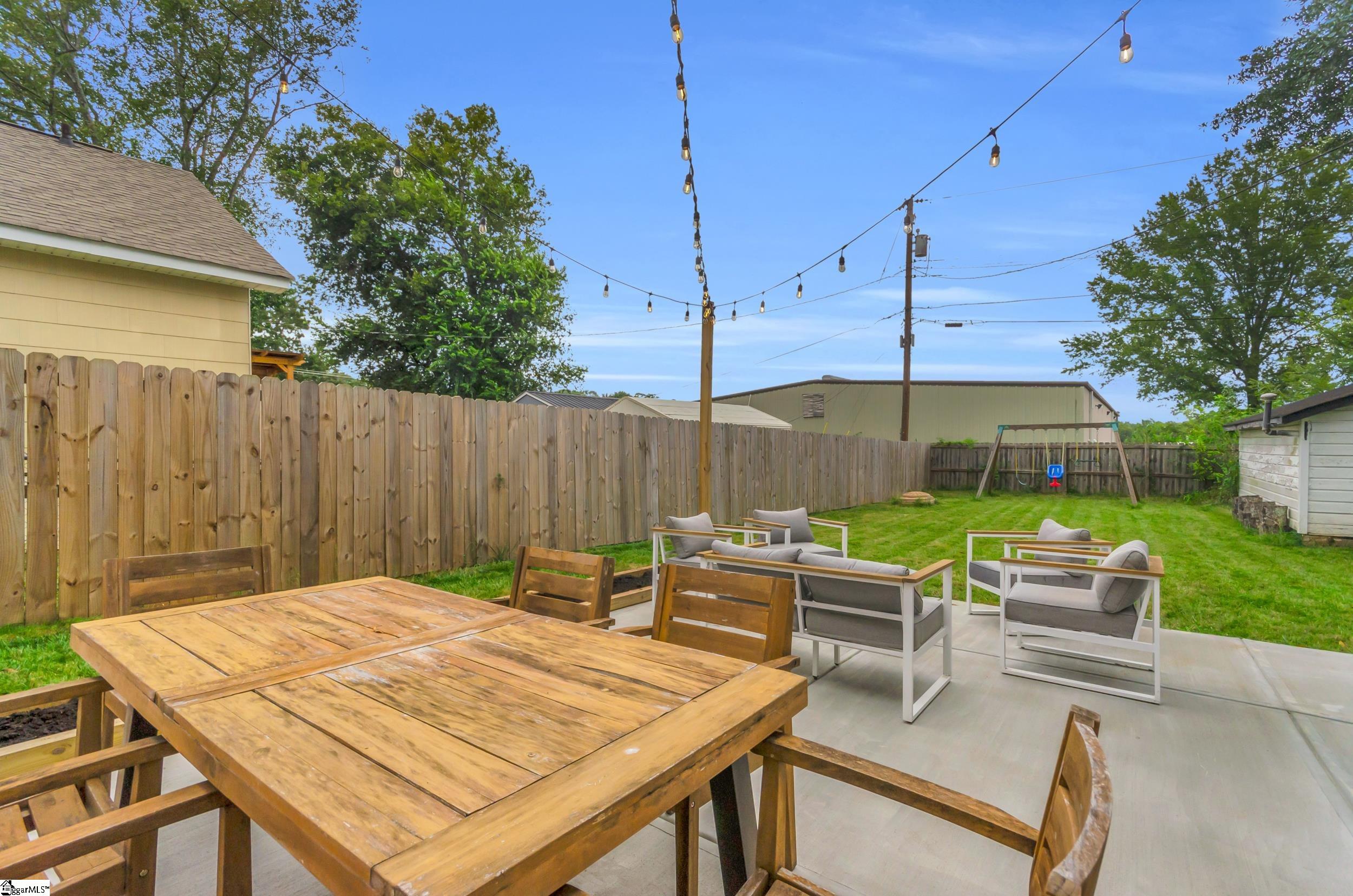 105 Somerset Street Greenville, SC 29611
