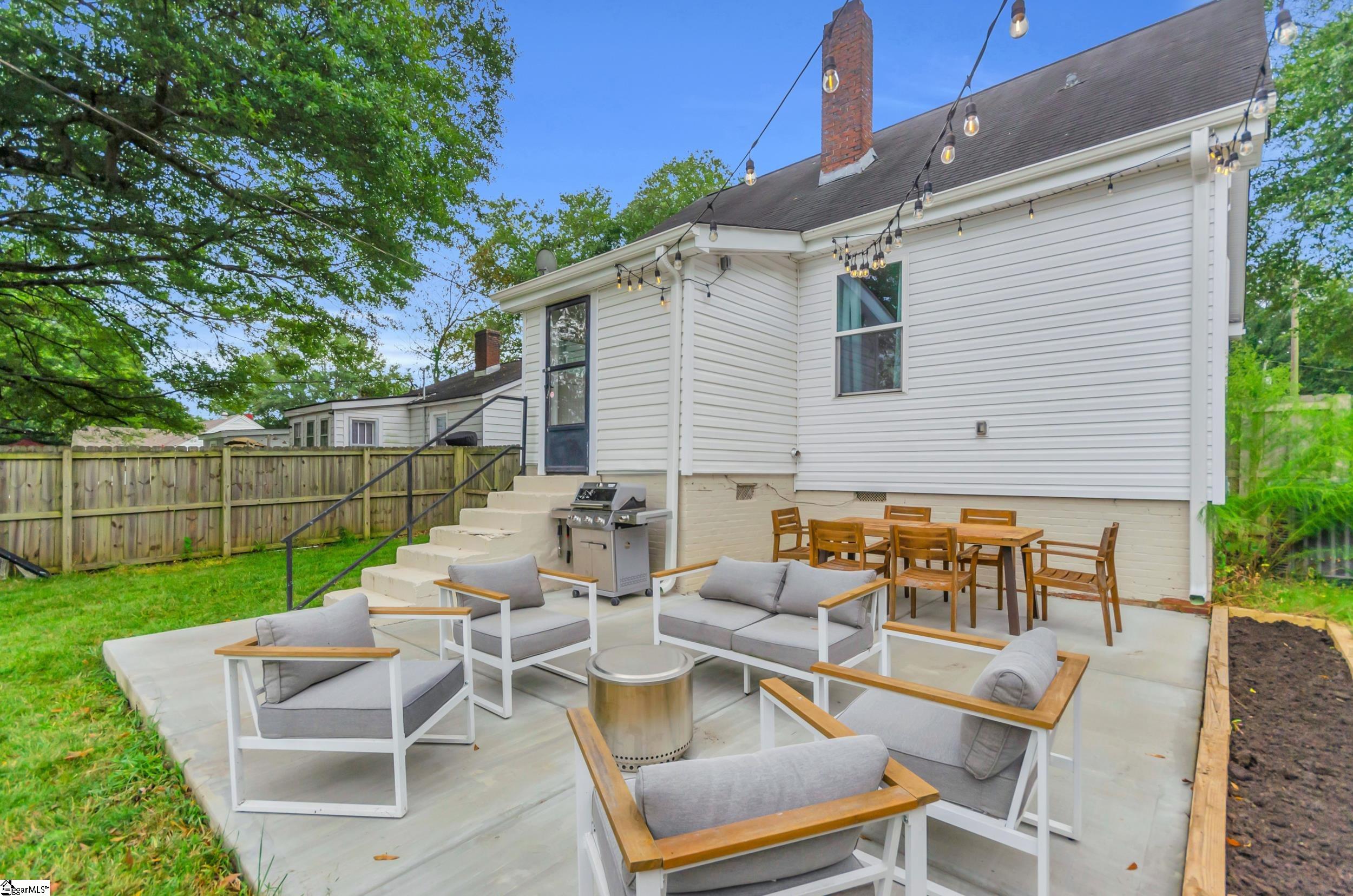 105 Somerset Street Greenville, SC 29611