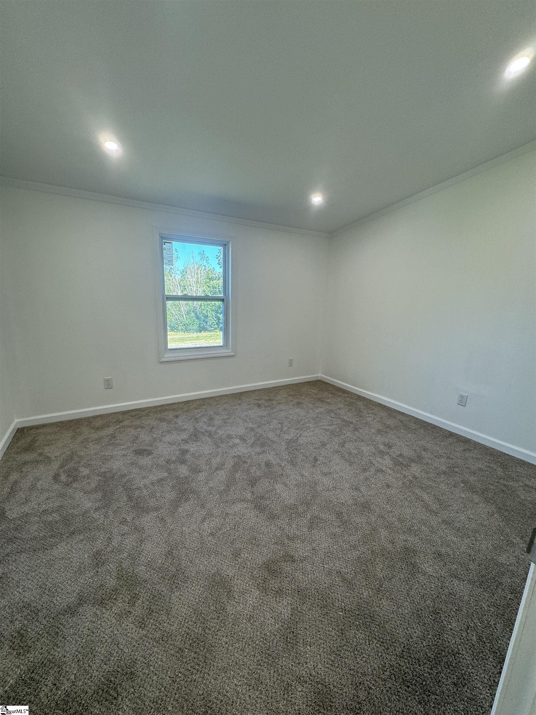 545 Flatwood Drive Laurens, SC 29360