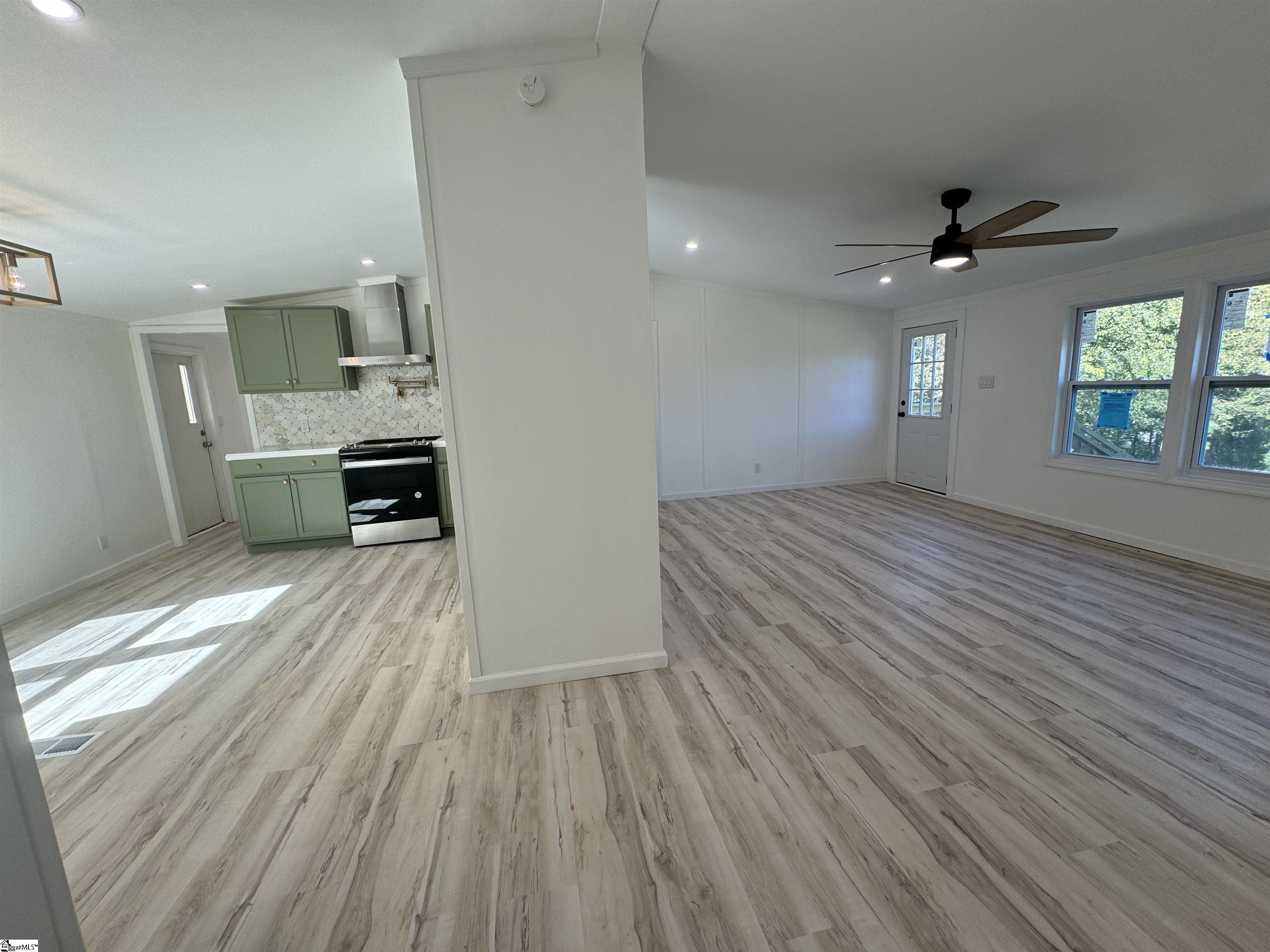 545 Flatwood Drive Laurens, SC 29360