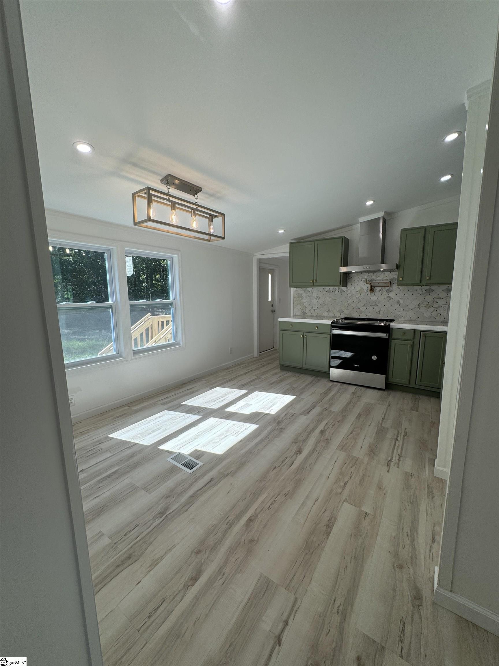 545 Flatwood Drive Laurens, SC 29360