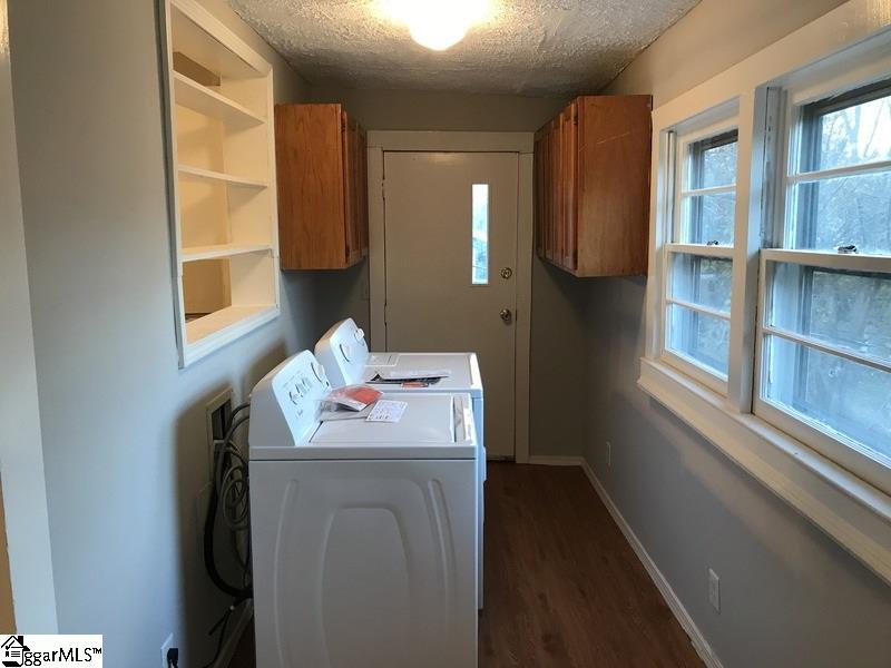 22 Jones Street Greenville, SC 29611